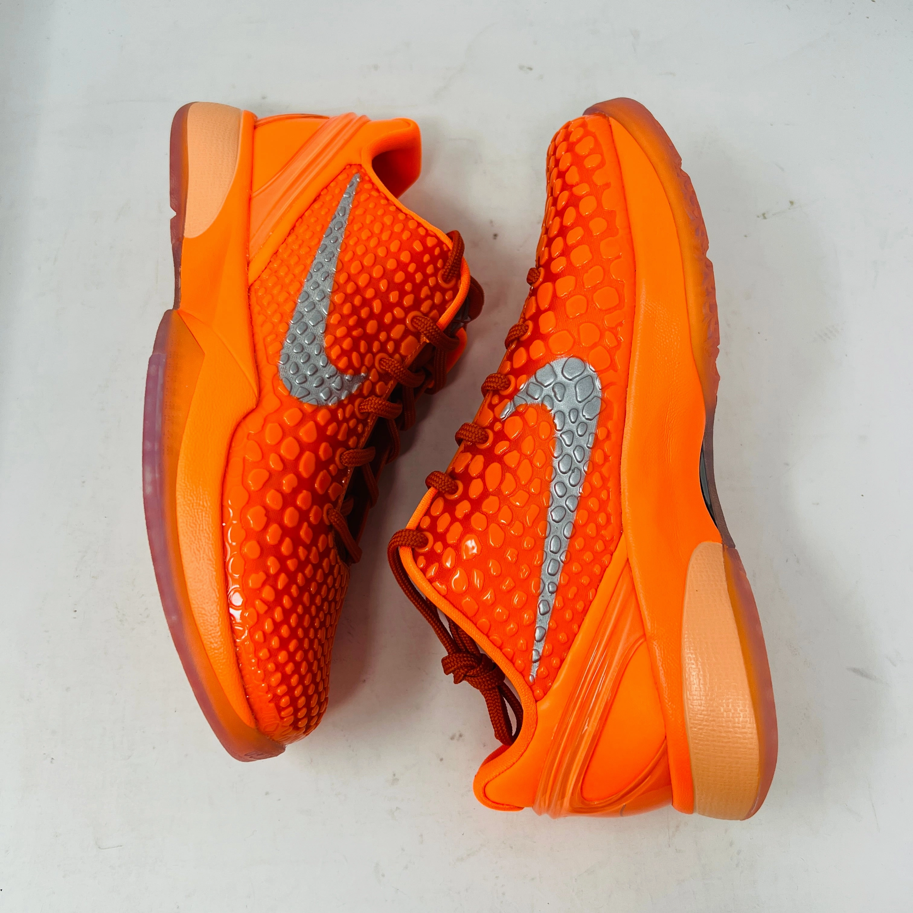 Nike Kobe 6 Protro Total Orange GS lateral containment Daily Sport
