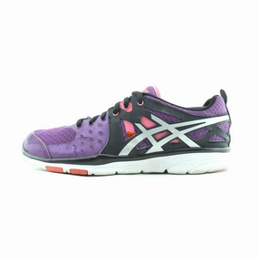 Elevated Style ASICS GEL SUSTAIN TR 2 Mesh Upper Active Lifestyle