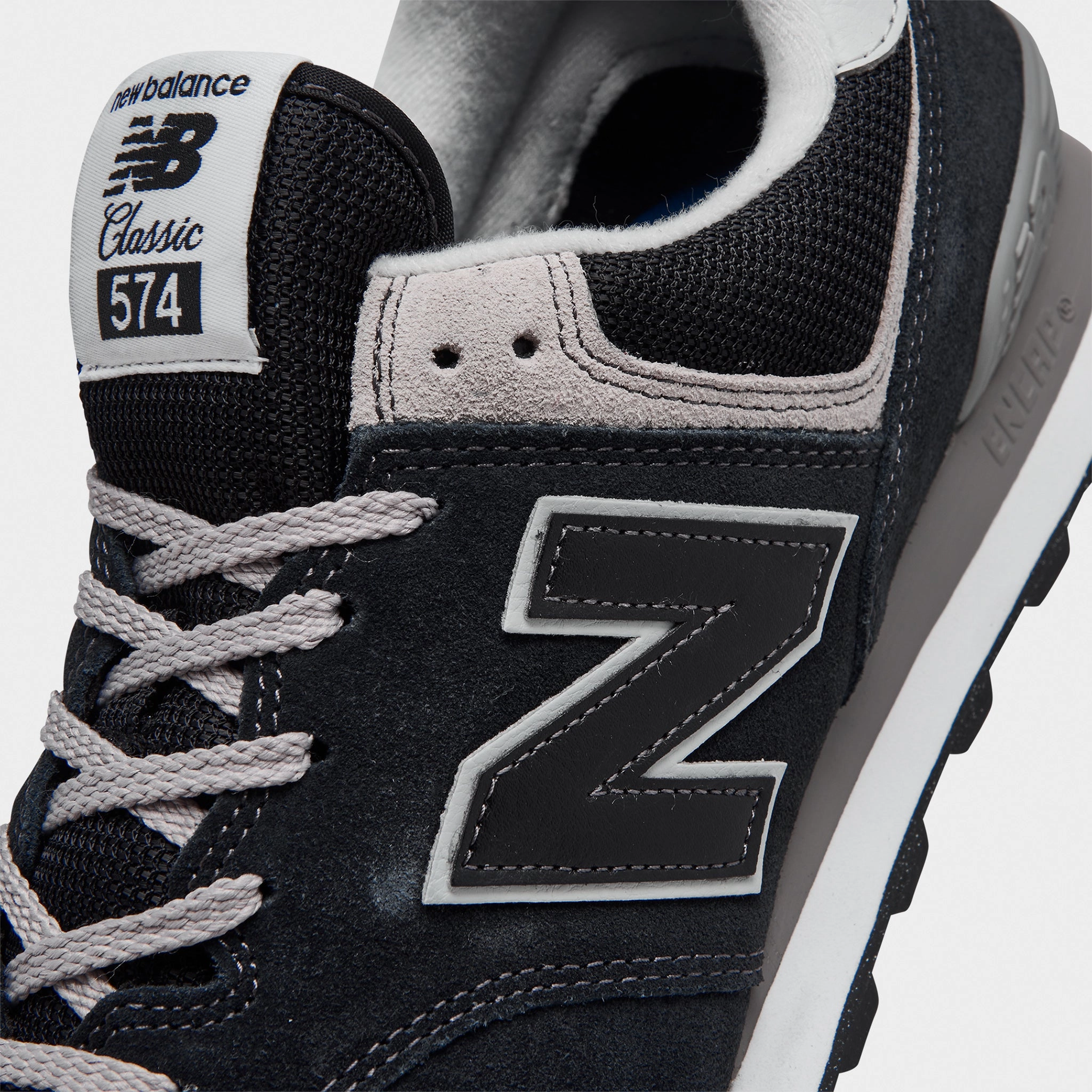 Performance - enhanced New Balance ML574EVB / Black