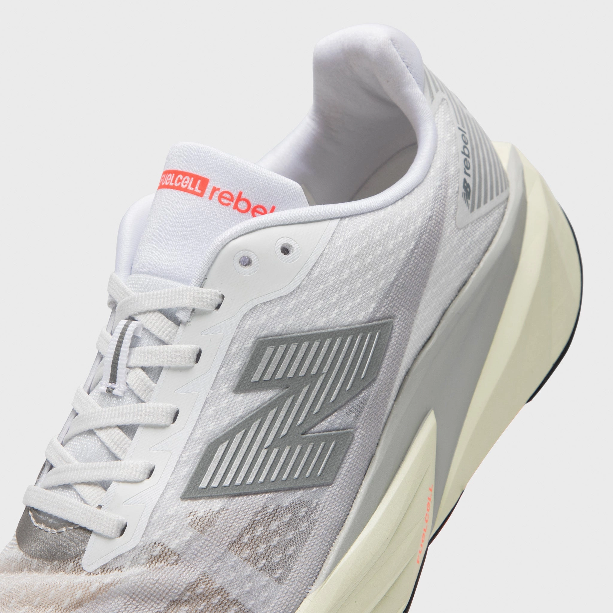 anti - slip outsole New Balance FuelCell Rebel v5 White / Grey