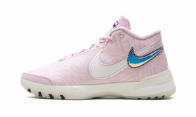 Ultimate Traction Streamlined Zoom LeBron NXXT Genisus "Pink Sail"