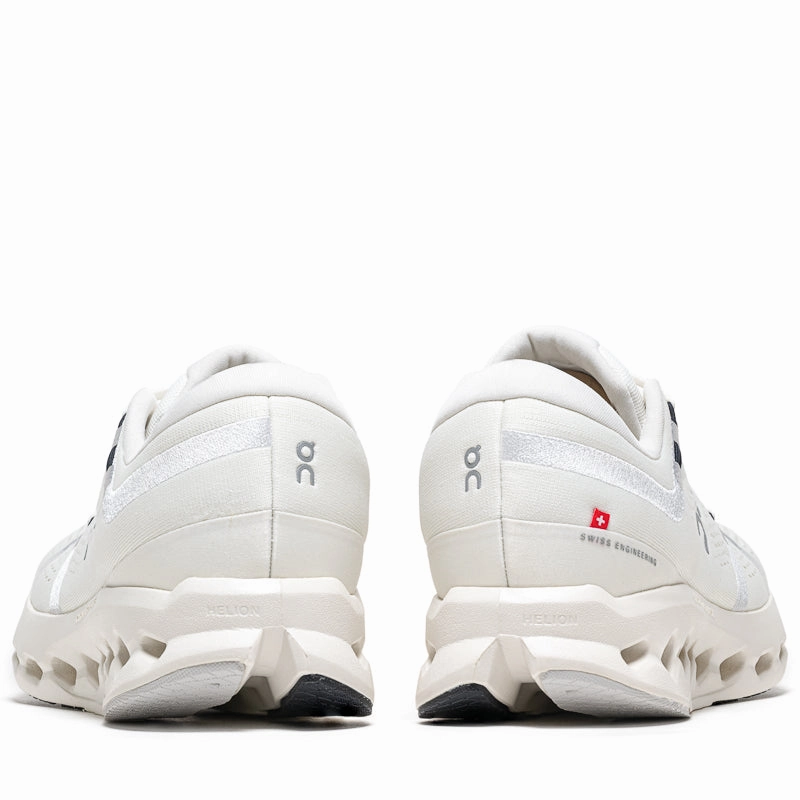 On Cloudsurfer 2 - Ivory/Ivory Bold Patterns Comfort - arch