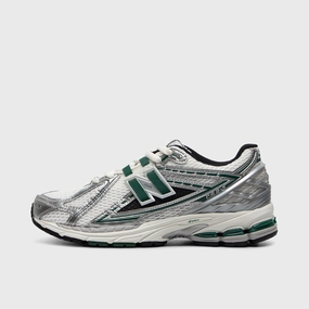 New Balance 1906 Silver Metallic / Night Watch Green grassy track running shoes