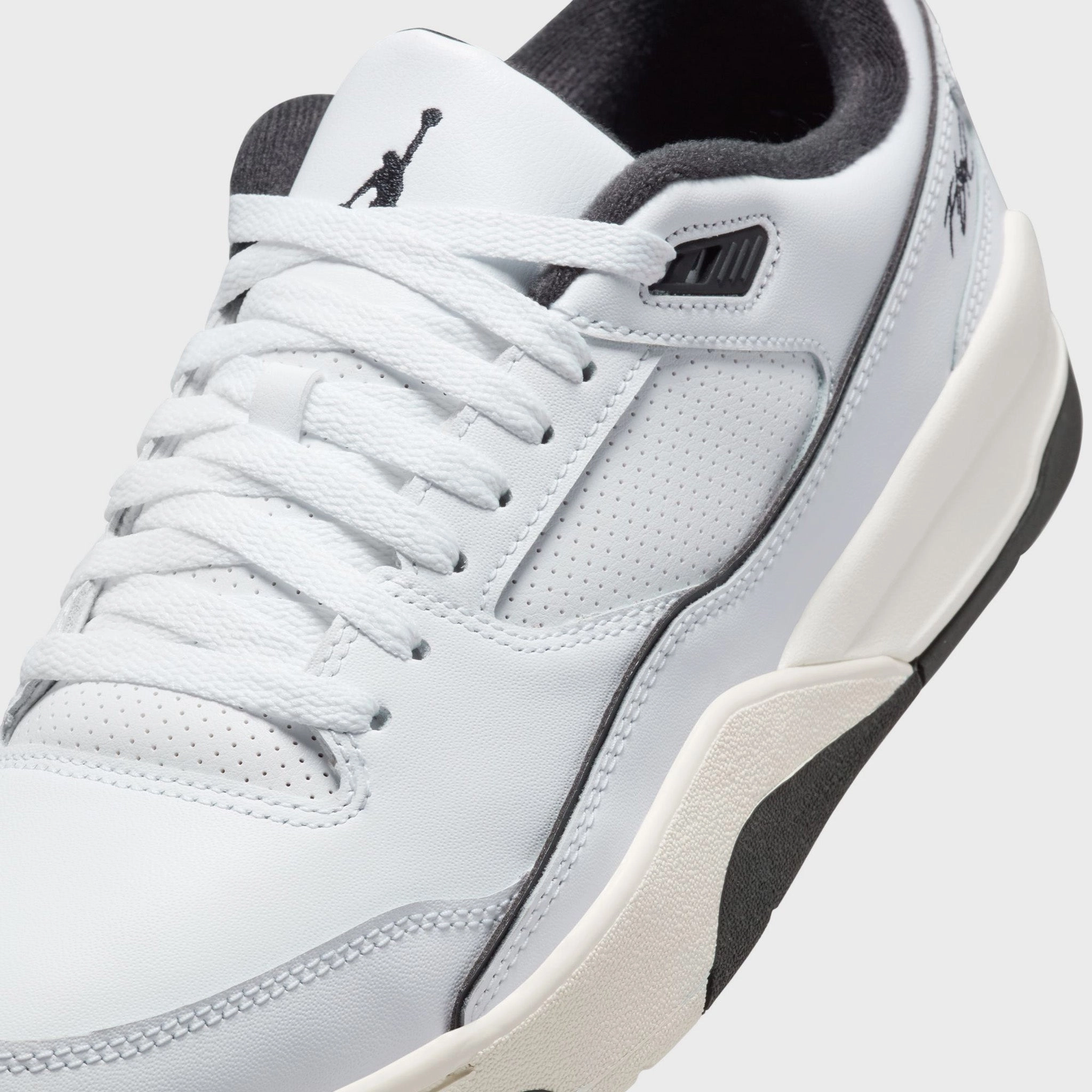 Traction Jordan Flight Court White / Black - Sail