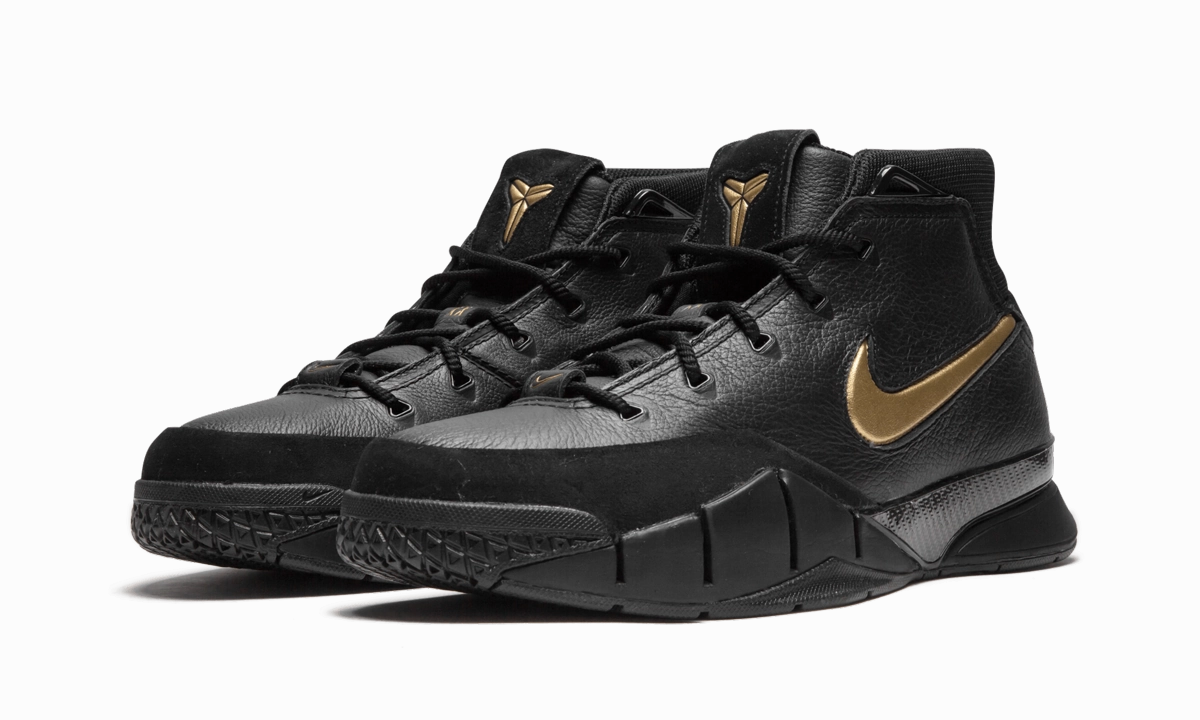 Adaptive Traction Pattern Kobe 1 Protro "Mamba Day"