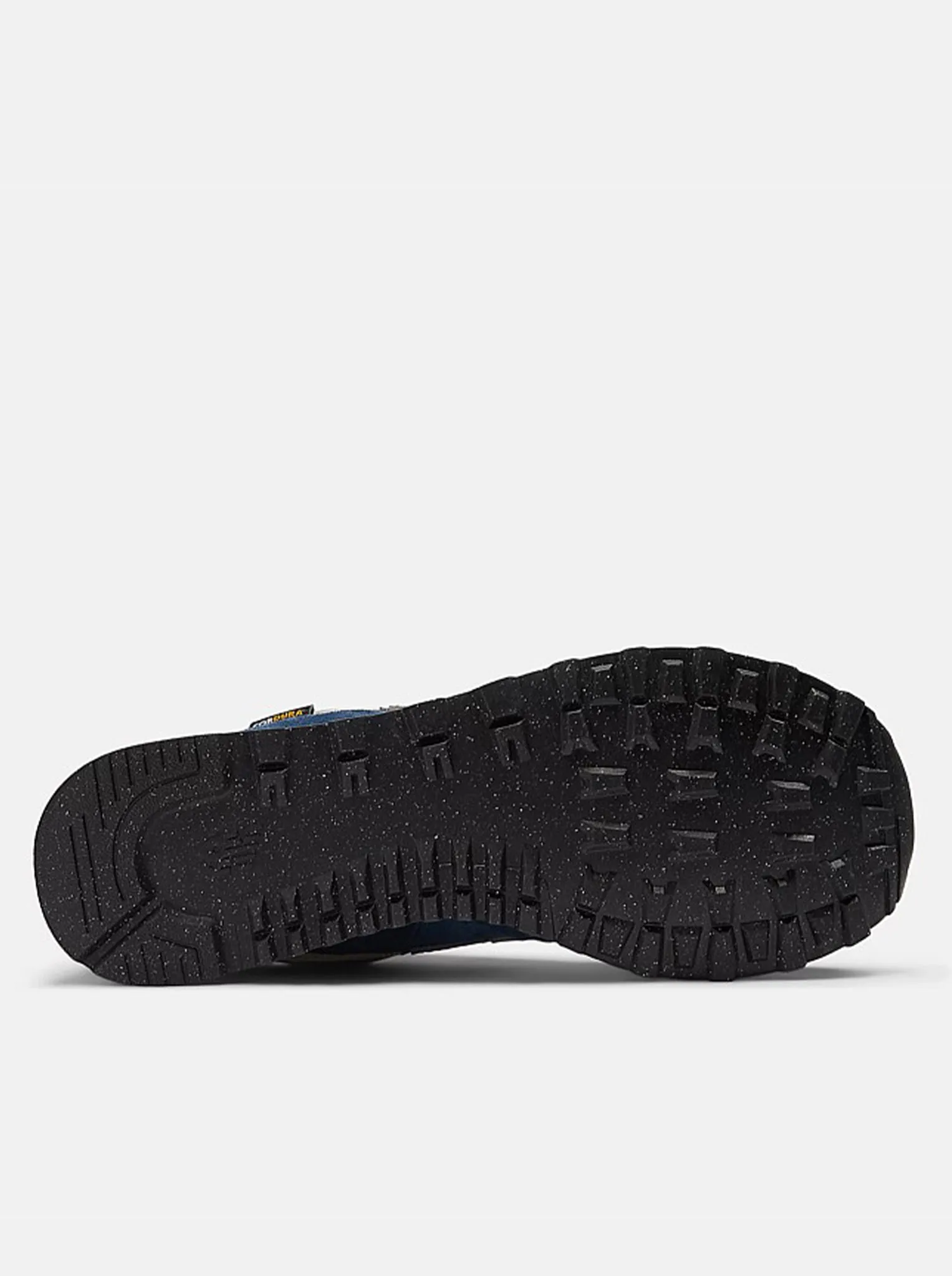 574 Unisex Commuter Ready Flexible Chassis