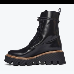 Billie Lug Sole Lace Up Boot In Black Cushioned Step Functional Minimalist Roll Up