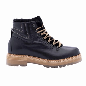 Camelia Hiking Boot In Black Strap