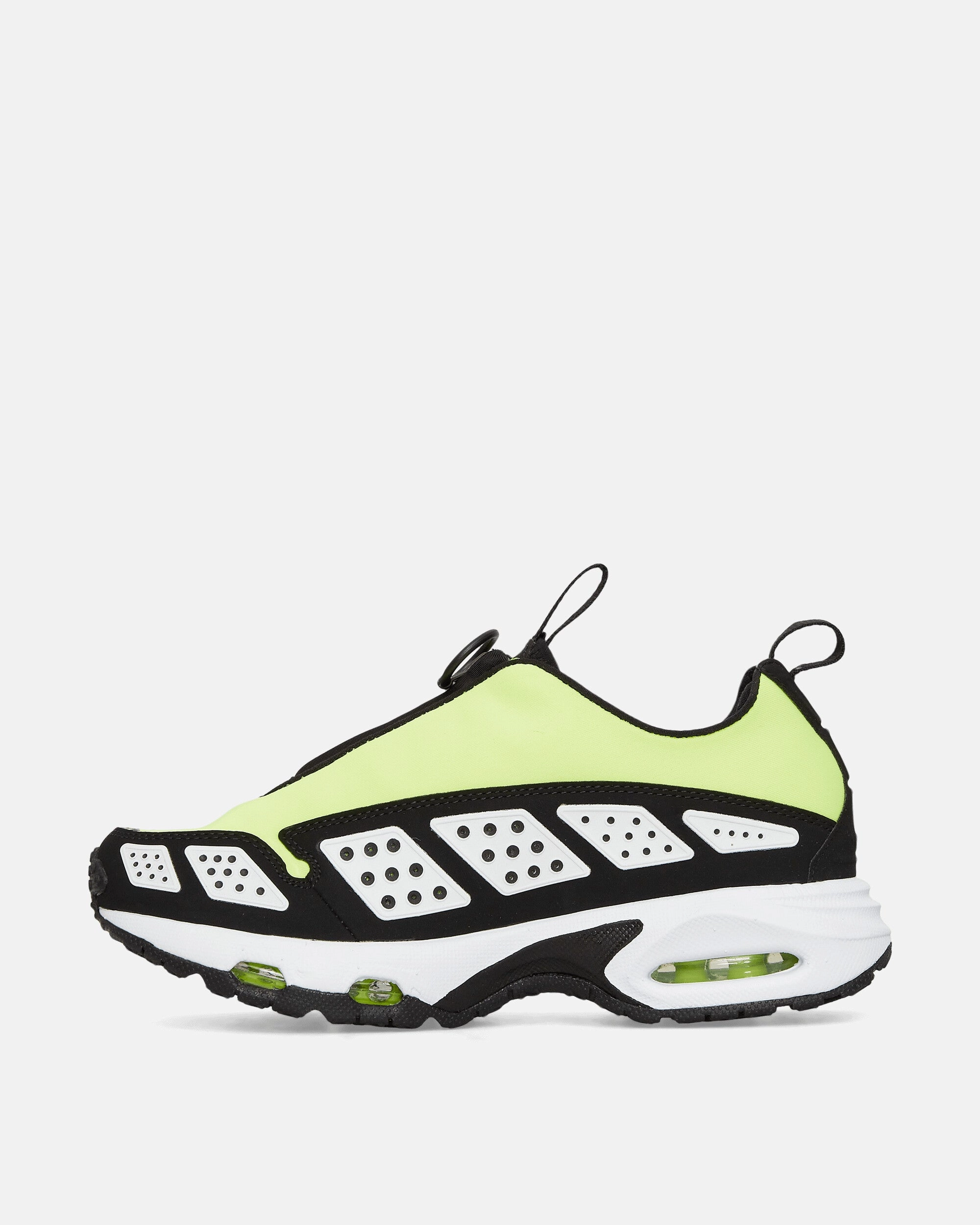 Wide base stability Women's Air Max SNDR Sneakers Volt / Black
