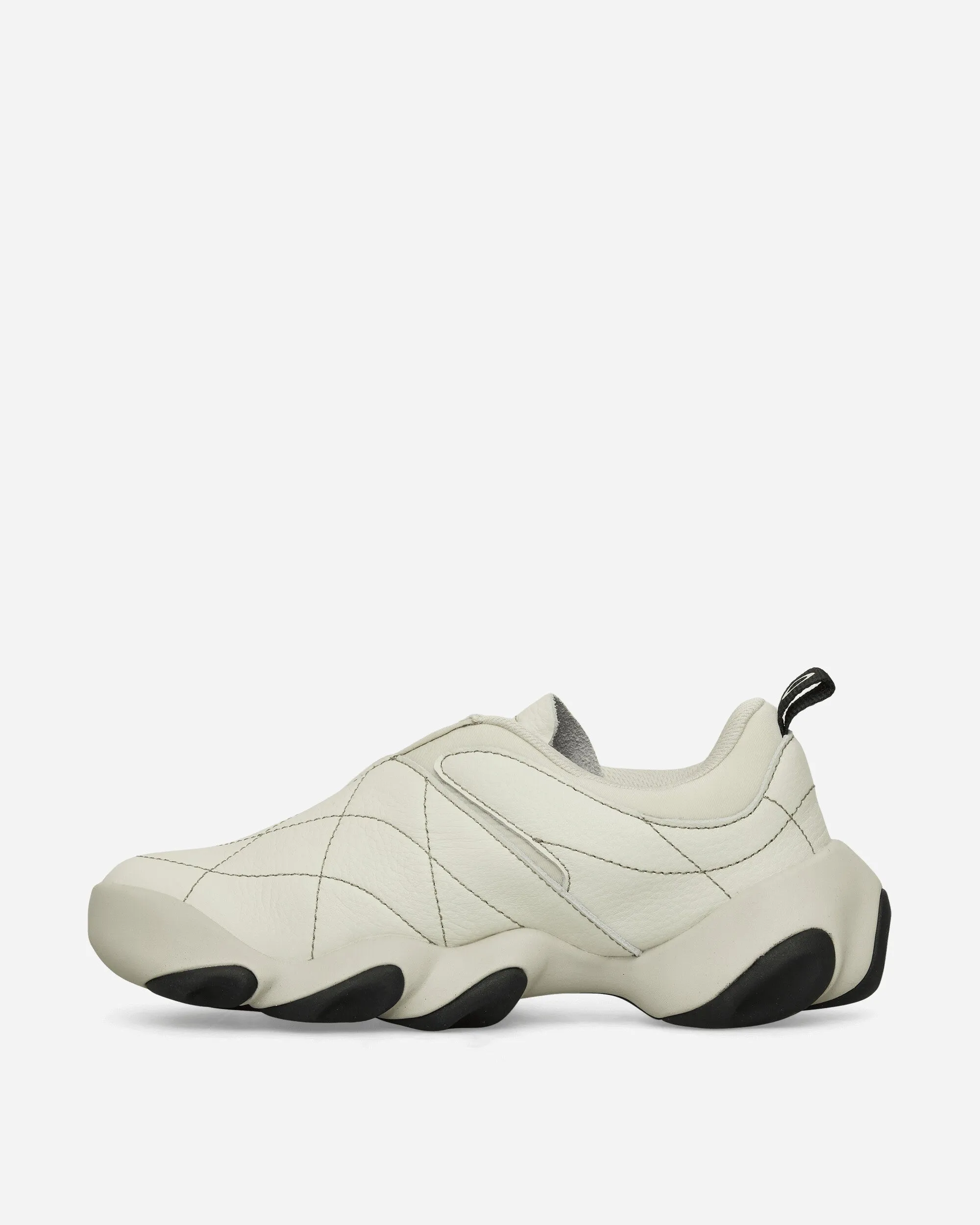 Odor Eliminating Ventilated Footbed System Flesh Warp Sneakers Vaporous Gray