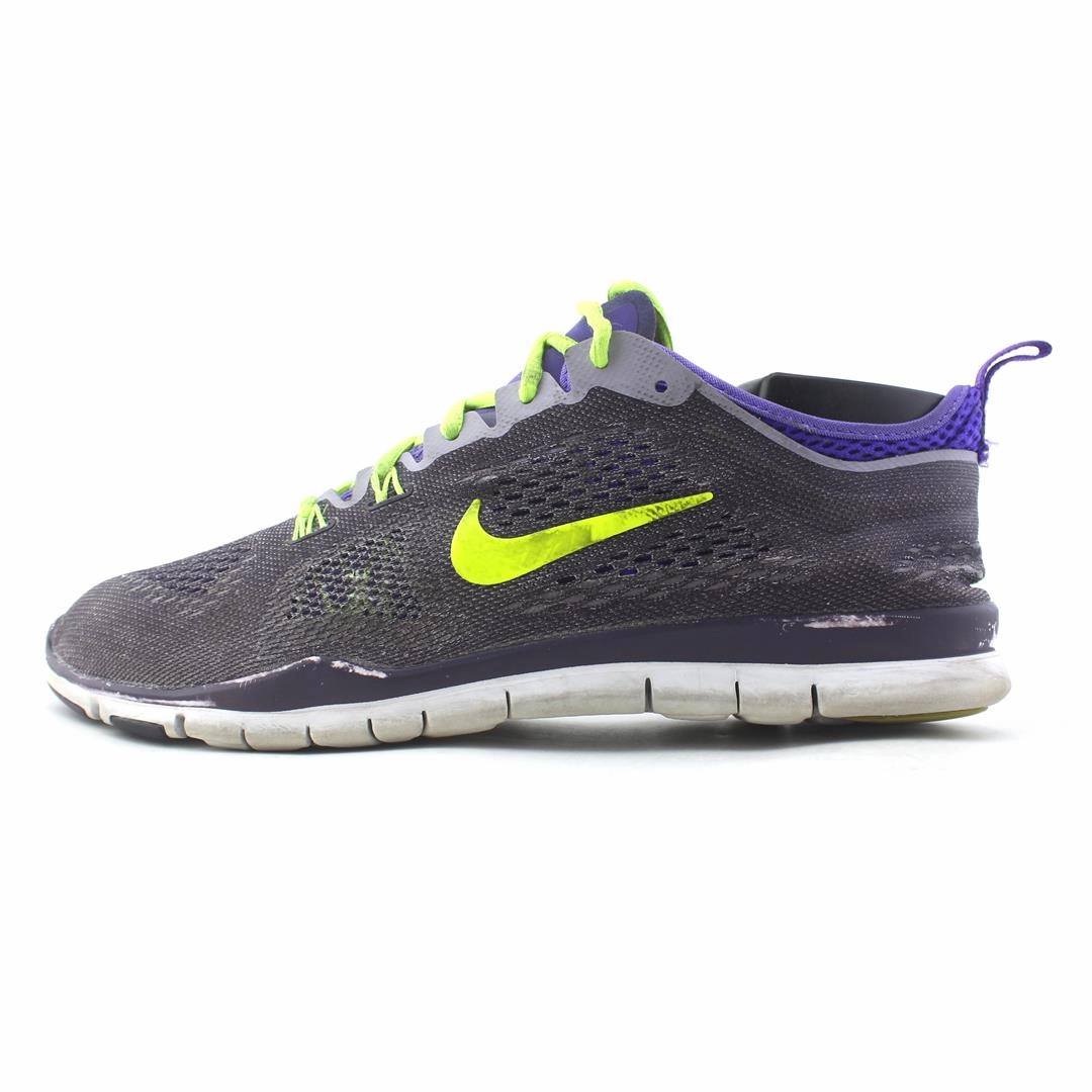 men's performance NIKE FREE TR FIT 4