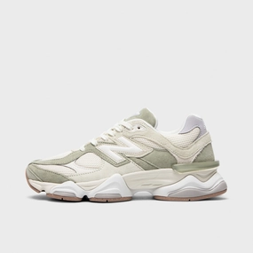soccer player shoes New Balance 9060 Garter Snake / Pearl Grey