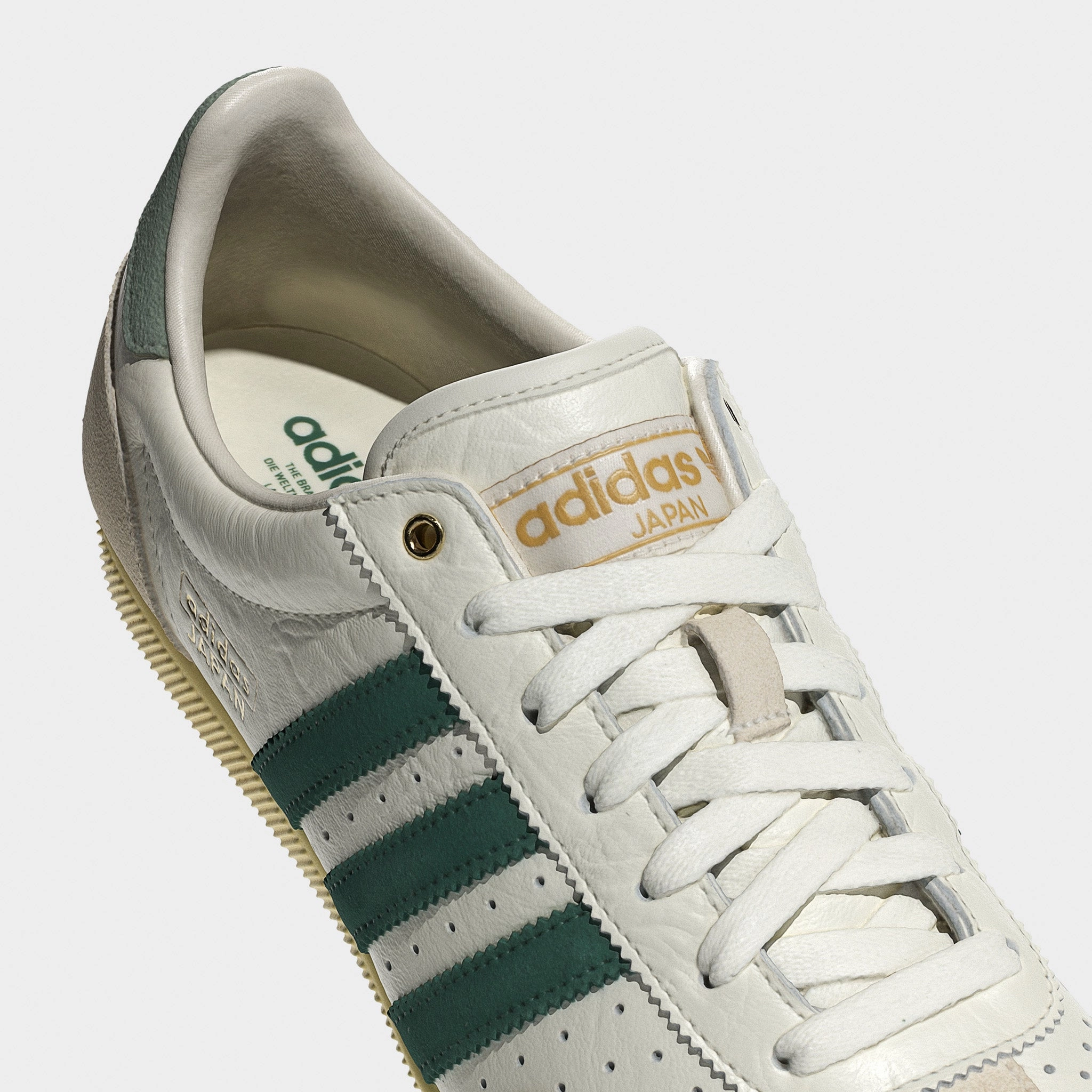 Relaxed Design Day Run adidas Originals Women's Japan Off White / Collegiate Green - Orange Tint