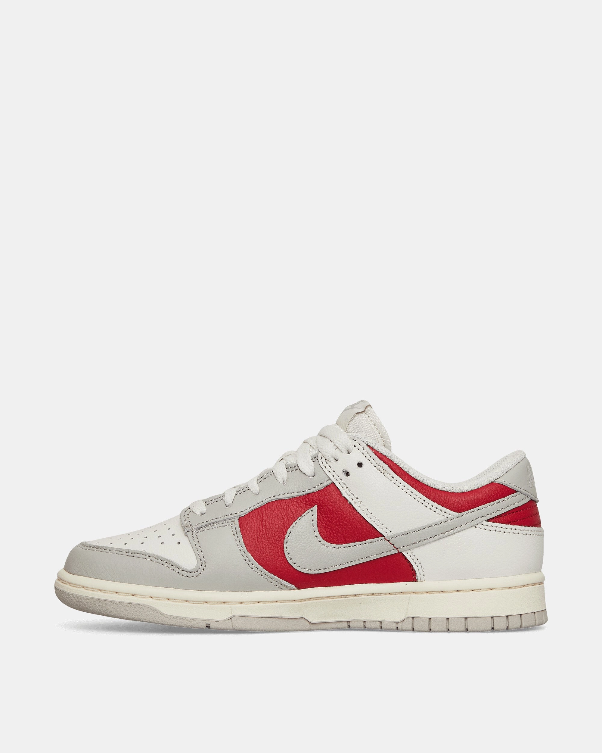 Built For Speed Aerated Insole Dunk Low Retro Sneakers Phantom / Gym Red