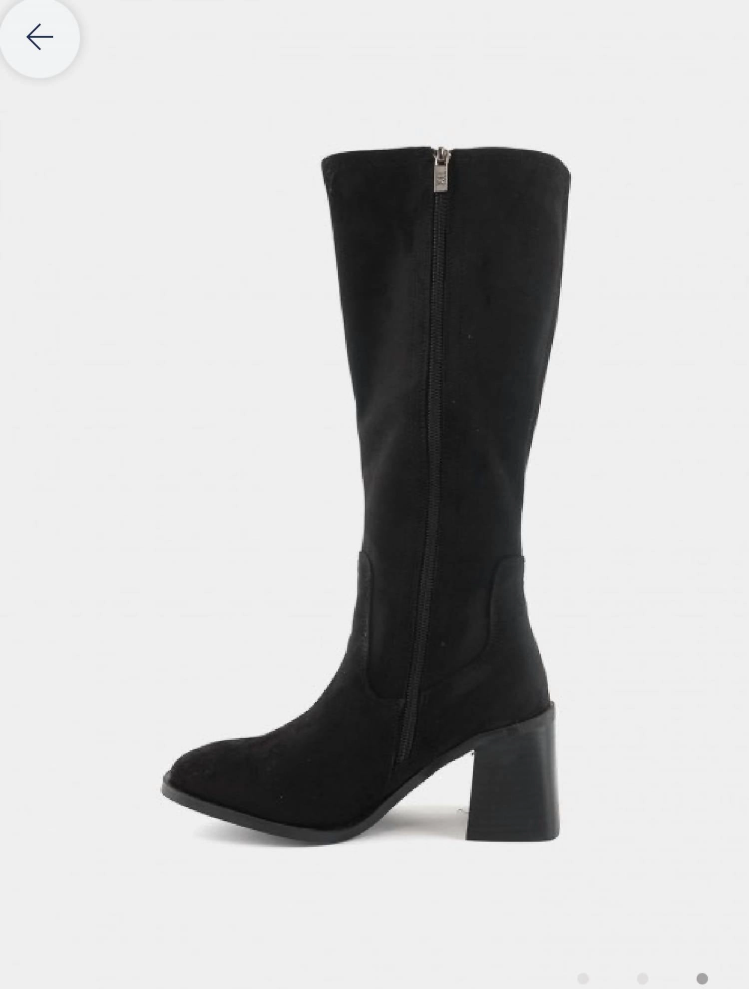 Women's Knee High Boots In Black Feather Light Morning Walk