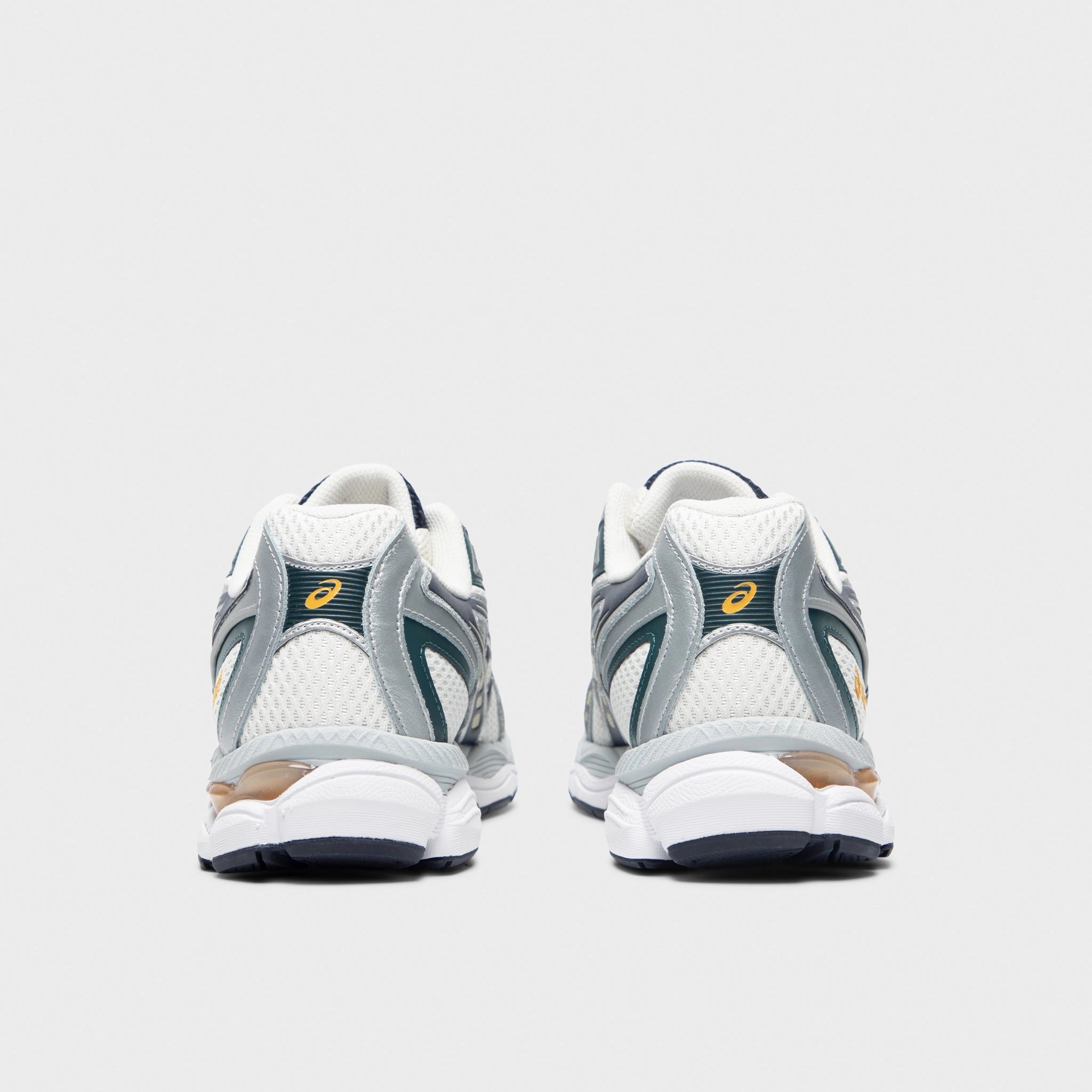 Zip Design Daily Routine ASICS Gel-NYC 2055 Cream / Midnight