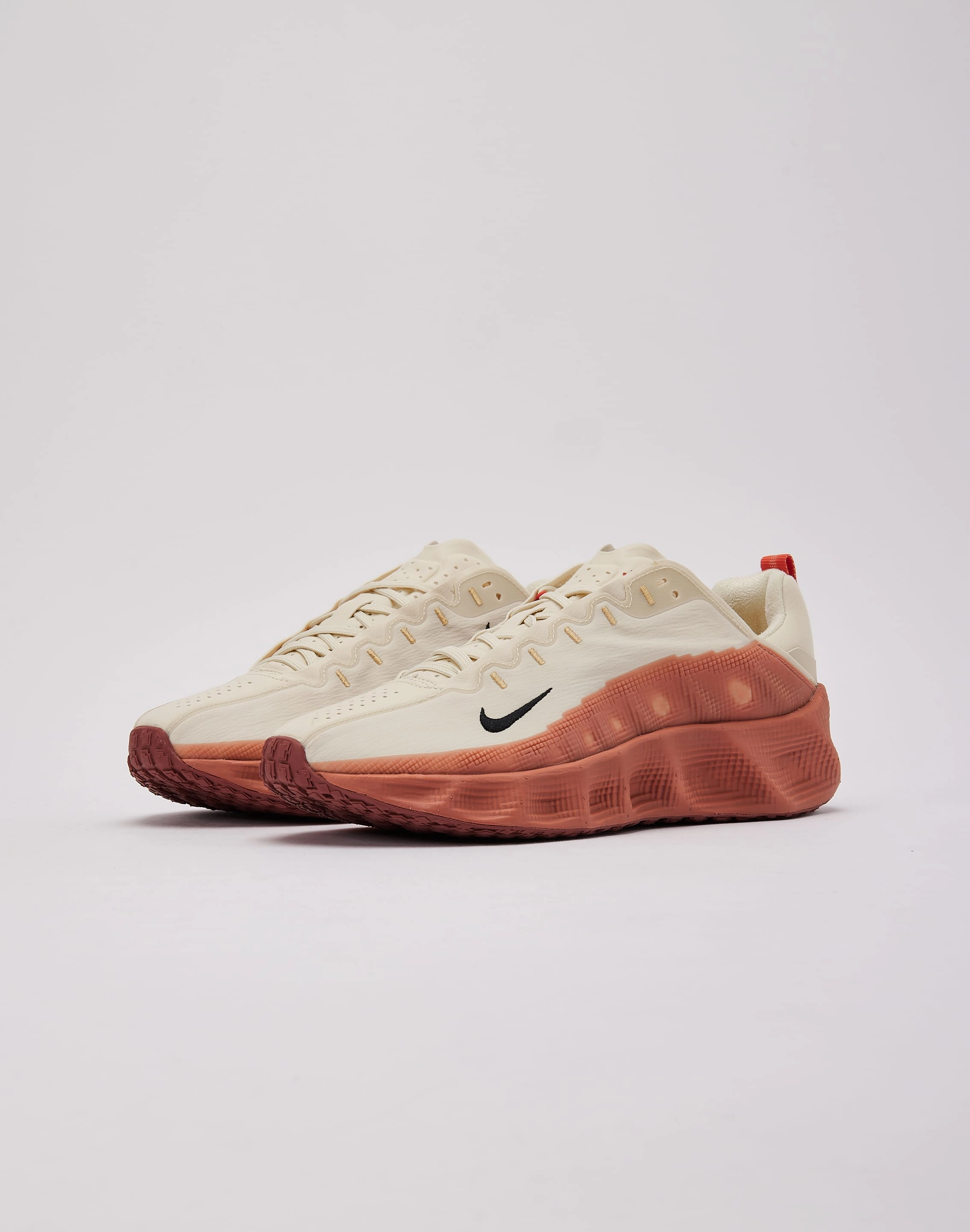 Nike Ava Rover Foam Midsole Club Meet