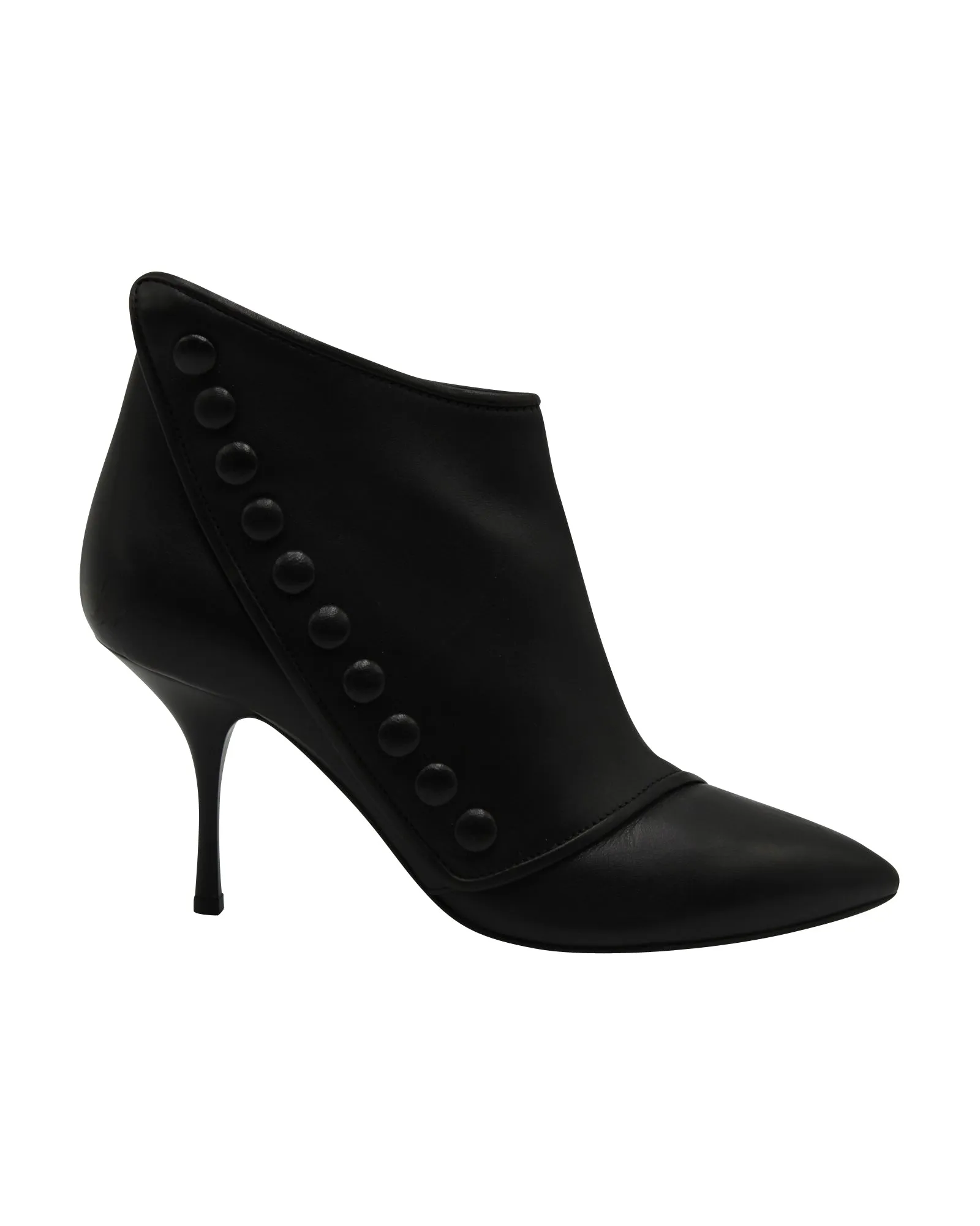 Supportive sole Classic Style Giuseppe Zanotti Buttoned Ankle Heel Boots in Black Leather