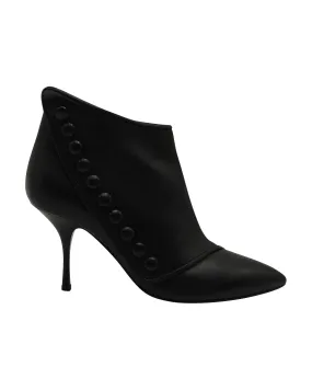 Supportive sole Classic Style Giuseppe Zanotti Buttoned Ankle Heel Boots in Black Leather
