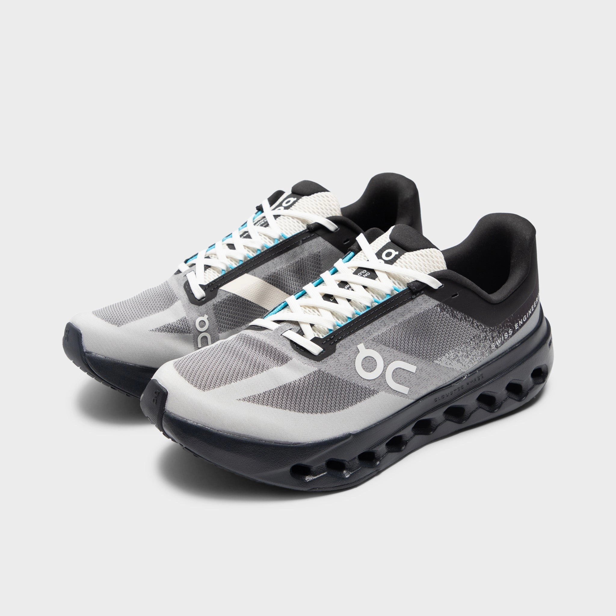 matte running option On Cloudsurfer Black / Beige