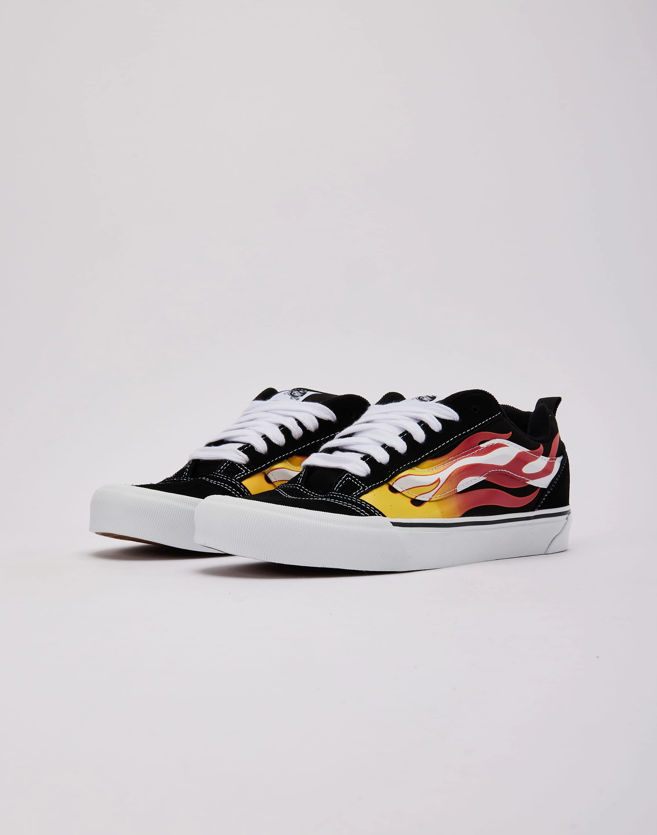 Turn Step Urban Activity Vans Knu Skool