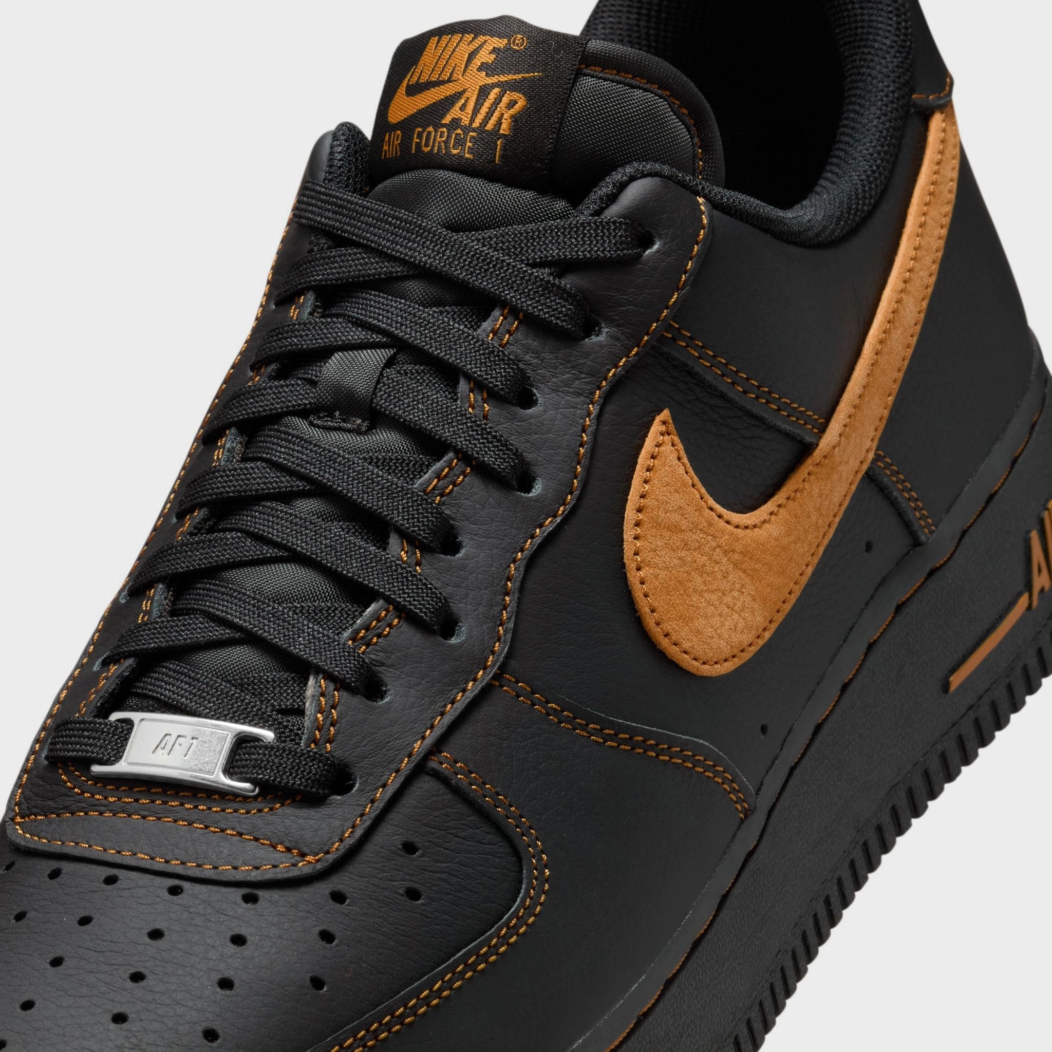 BreathableMesh Sneakers Comfortable Wear Nike Air Force 1 '07 LV8 Black / Desert Ochre