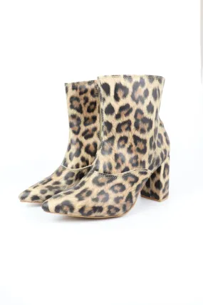 Sophia Boots In Leopard Shopping Mall Urban Ready