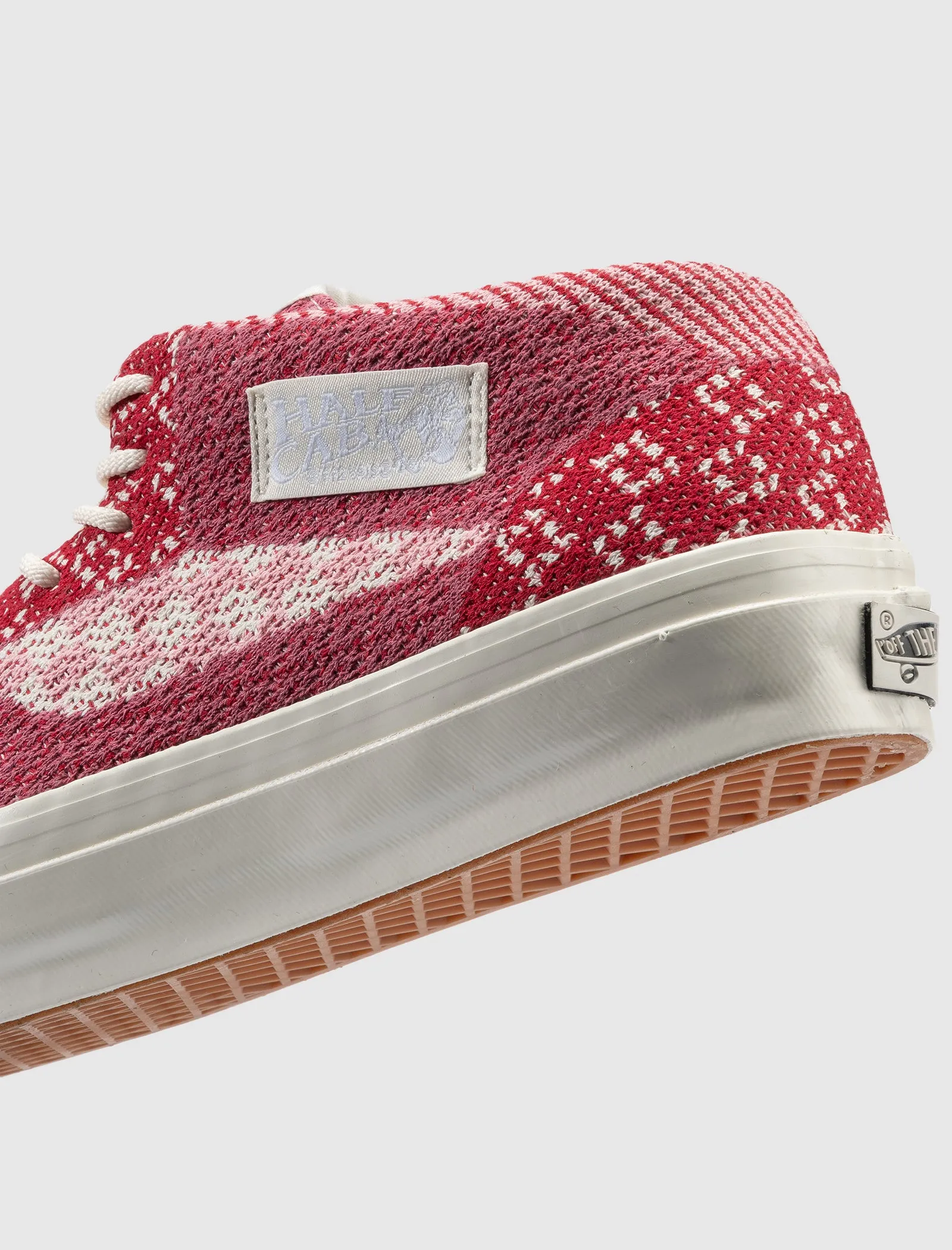 HALF CAB? 33 KNIT "CHILI PEPPER/ MAUVEWOOD RED" Party Glow Care Ease