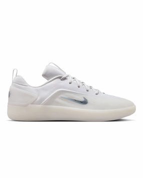Nike SB Nyjah 4 - White / Black - White Rubber Traction Move Light