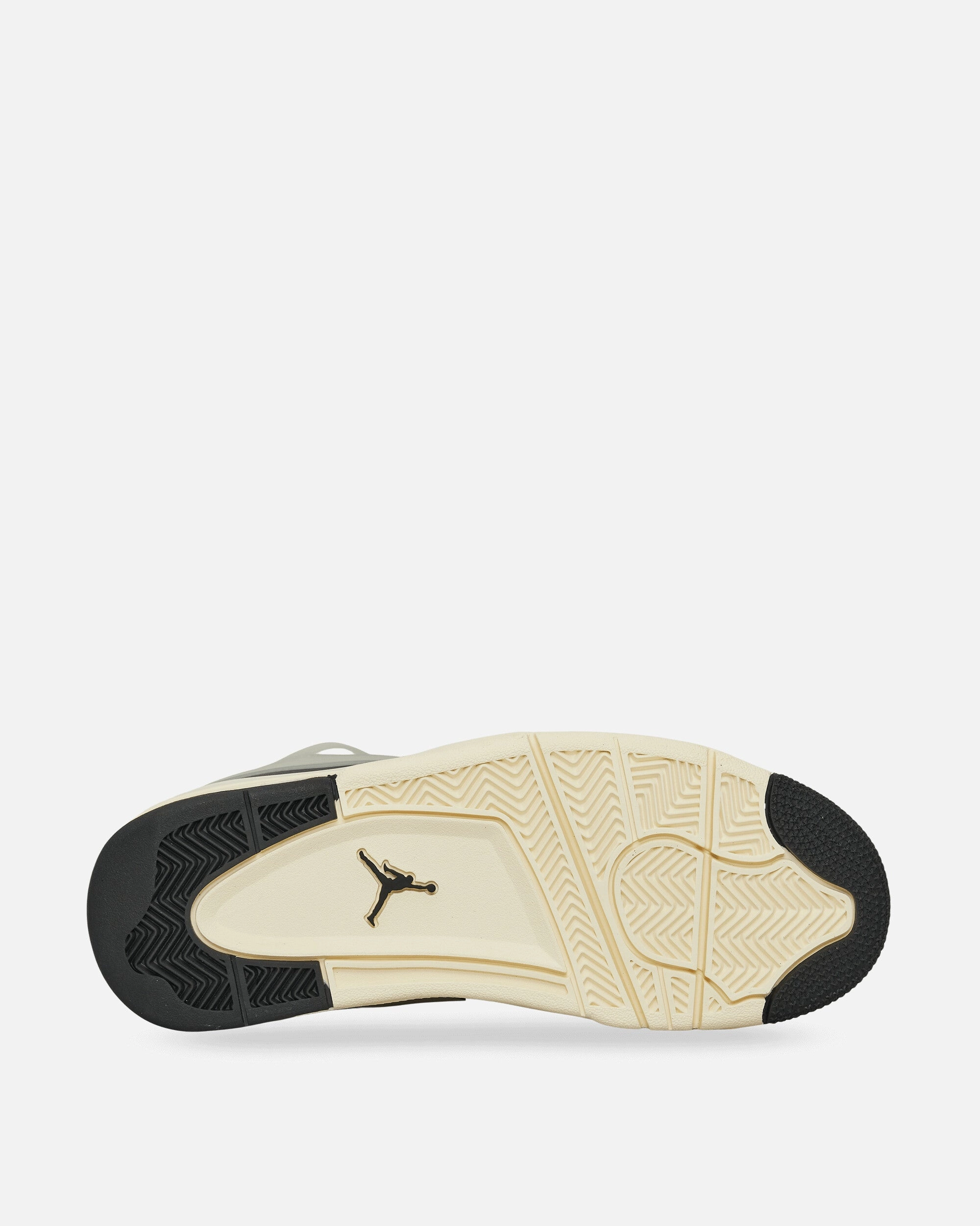 Air Jordan 4 RM Sneakers Black / Sail Commuter Style Reinforced Heel Cup