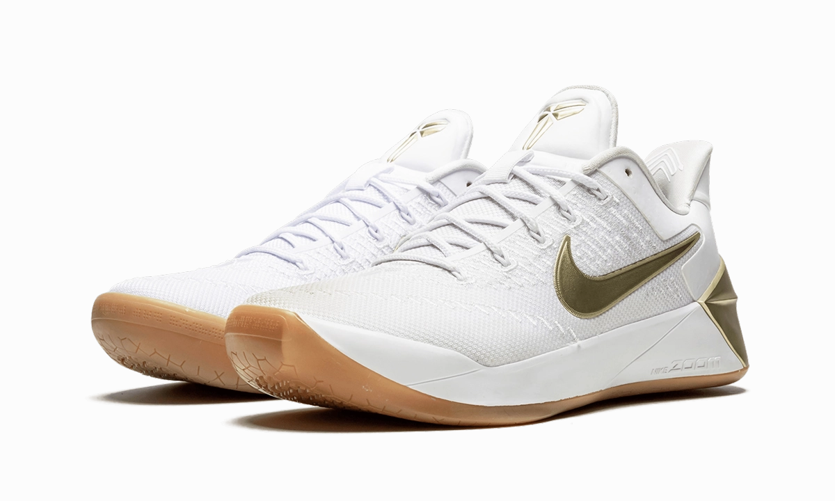 Kobe A.D. Ventilation Channel Engineering Lightweight Midsole Foam