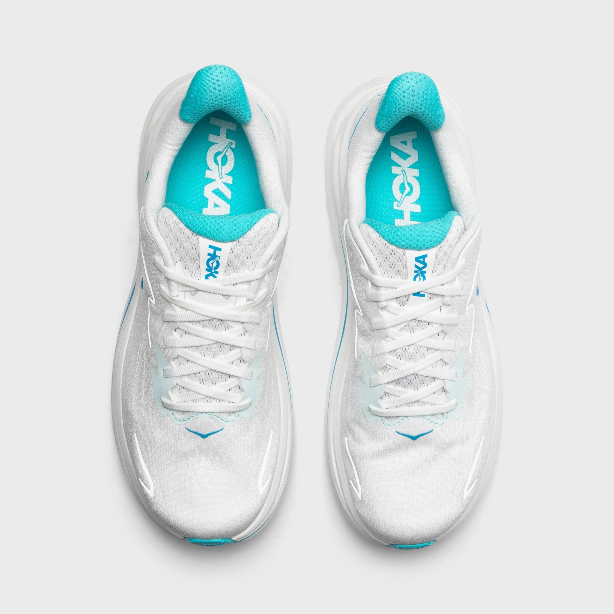 Hoka Clifton 10 White / Silver Balanced Form