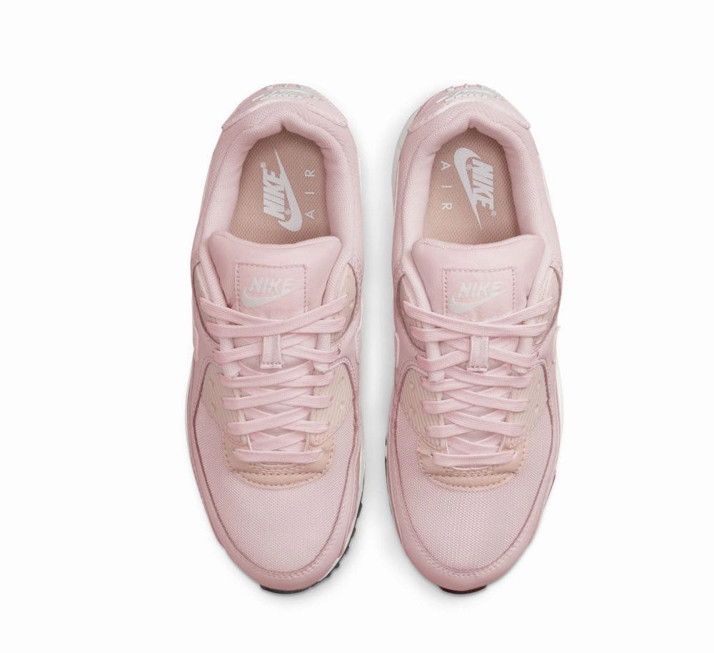 WOMEN'S NIKE AIR MAX 90 Unisex Appeal