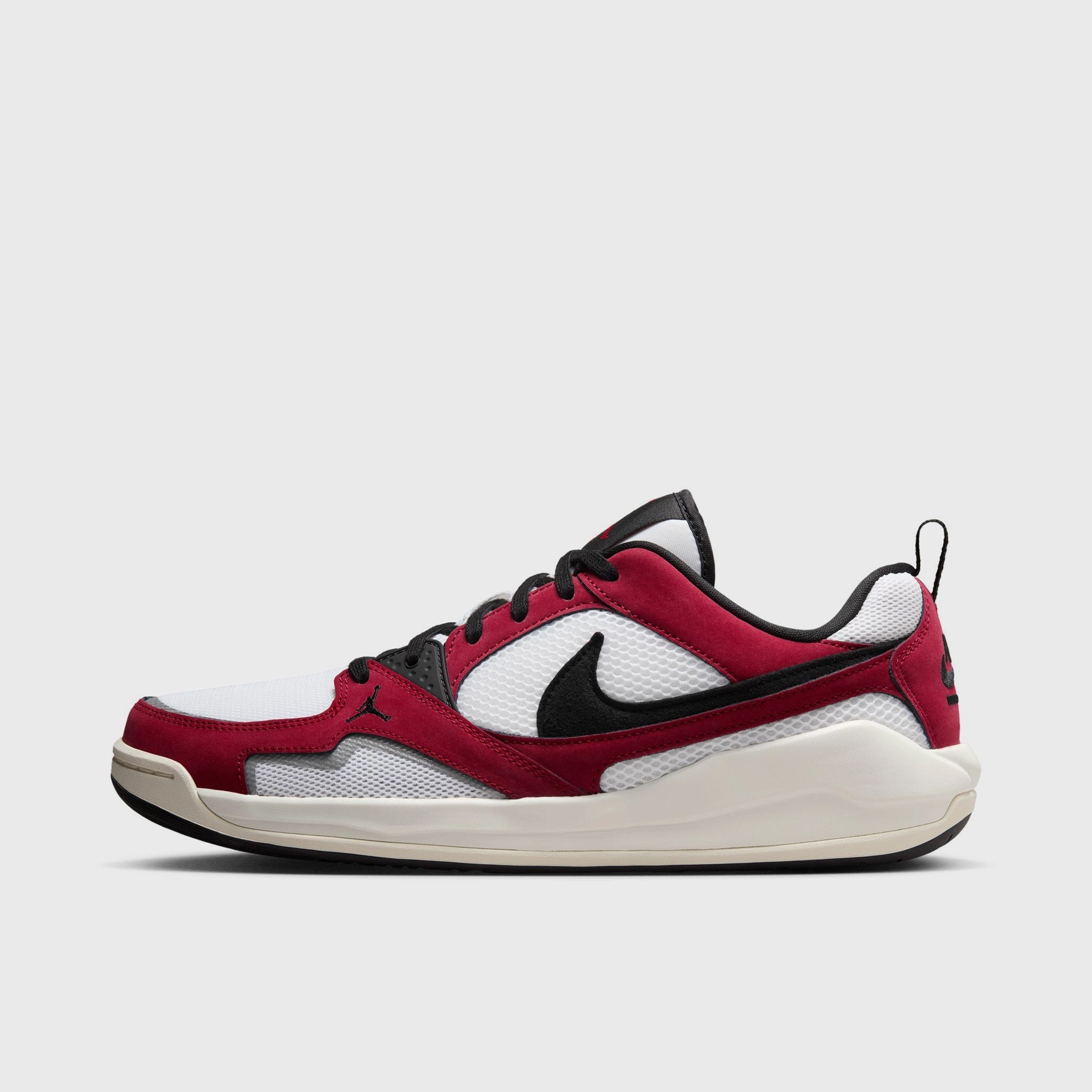 Jordan CMFT Era White / Black - Varsity Red Jump Boost