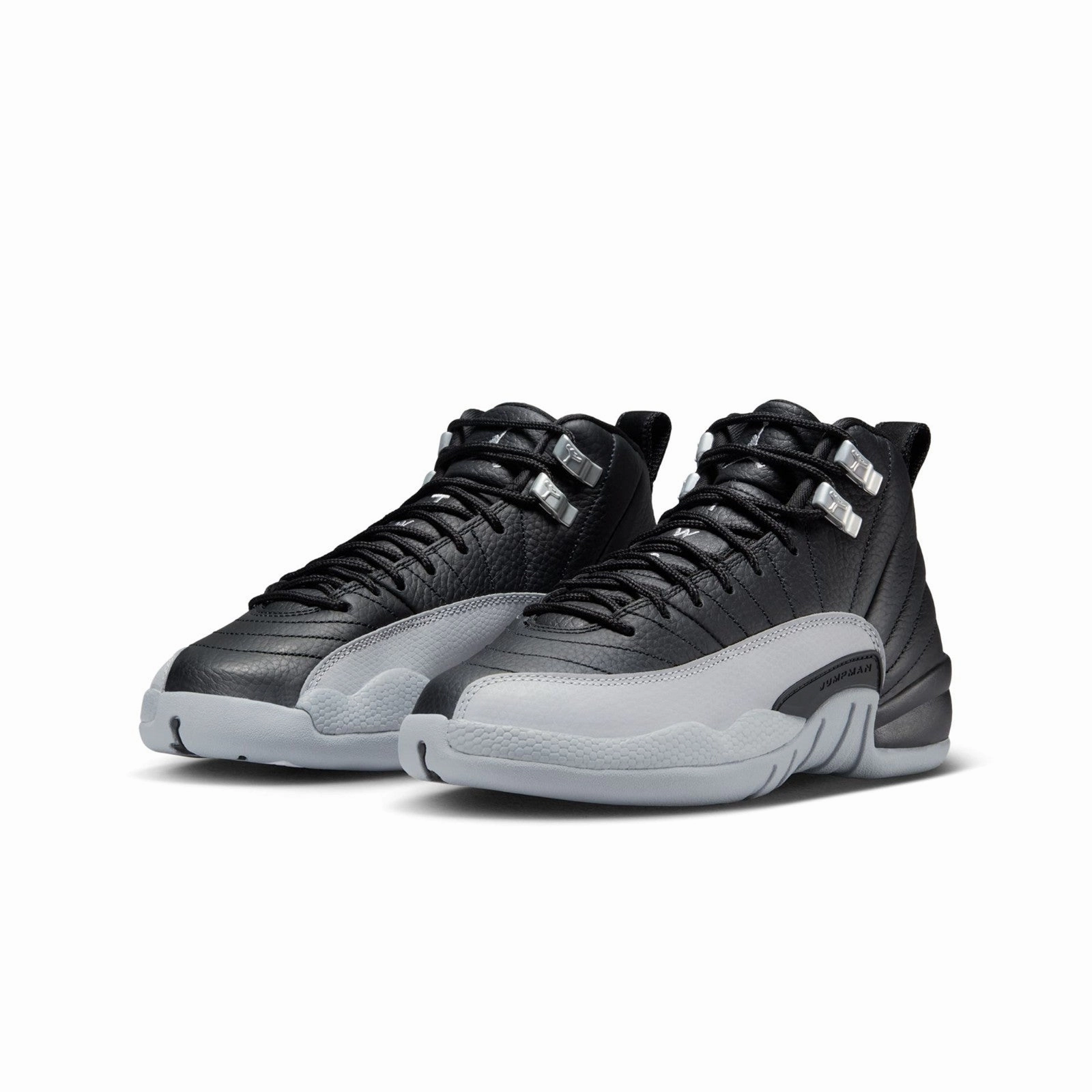 Air Jordan 12 Retro "Black and Wolf Grey" 153265-010 Everyday Pace