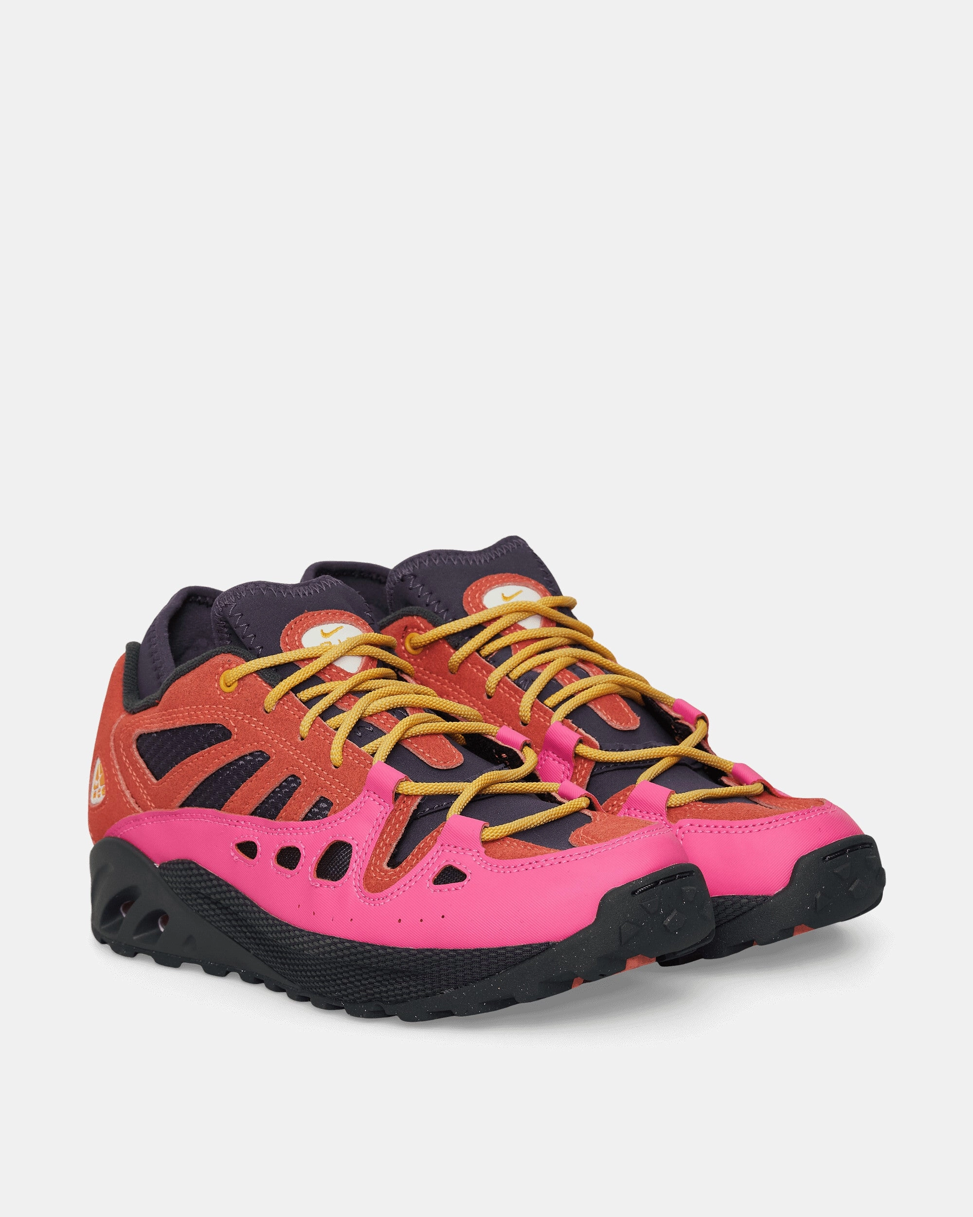 Everyday Gear ACG Air Exploraid Sneakers Light Wild Mango / Dark Raisin / Laser Fuchsia