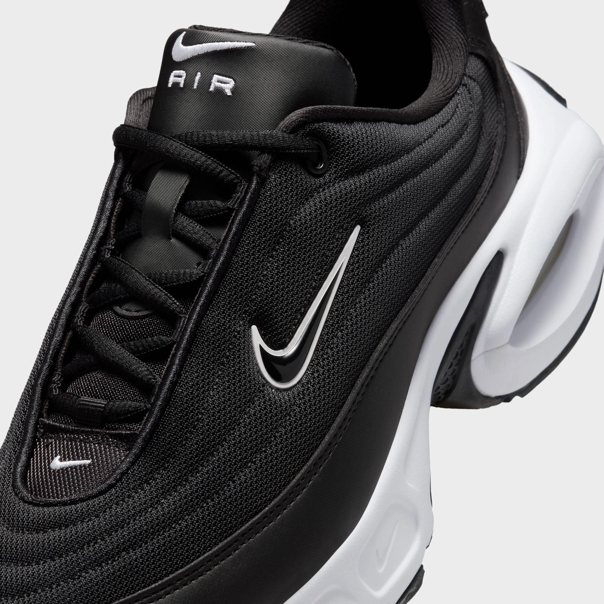 Smart Fit Nike Women's Air Max Portal Black / White