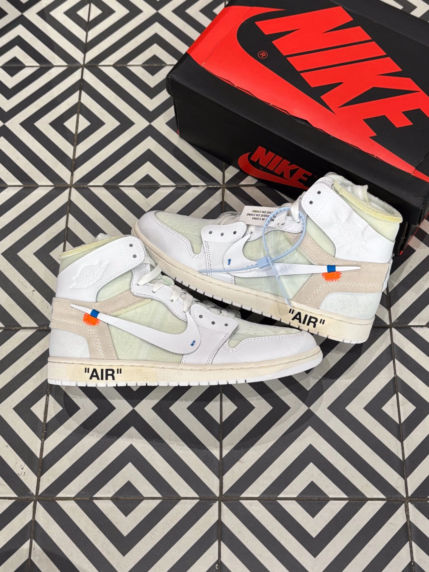 Jordan 1 High Off-White NRG (Taille 45) Flexible Arch Slip Form