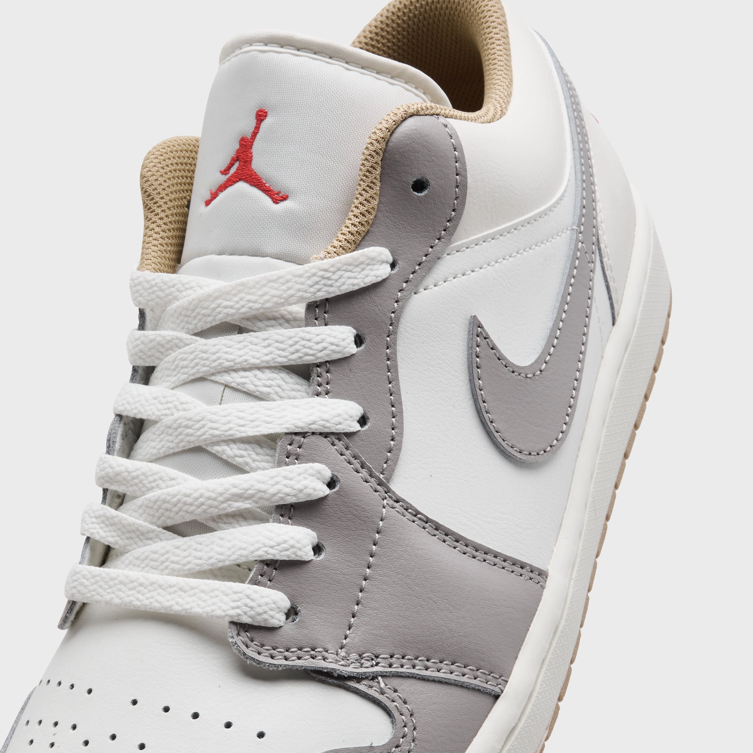 High power FlexibleMaterial Jordan 1 Low Sail/Fire Red-College Grey