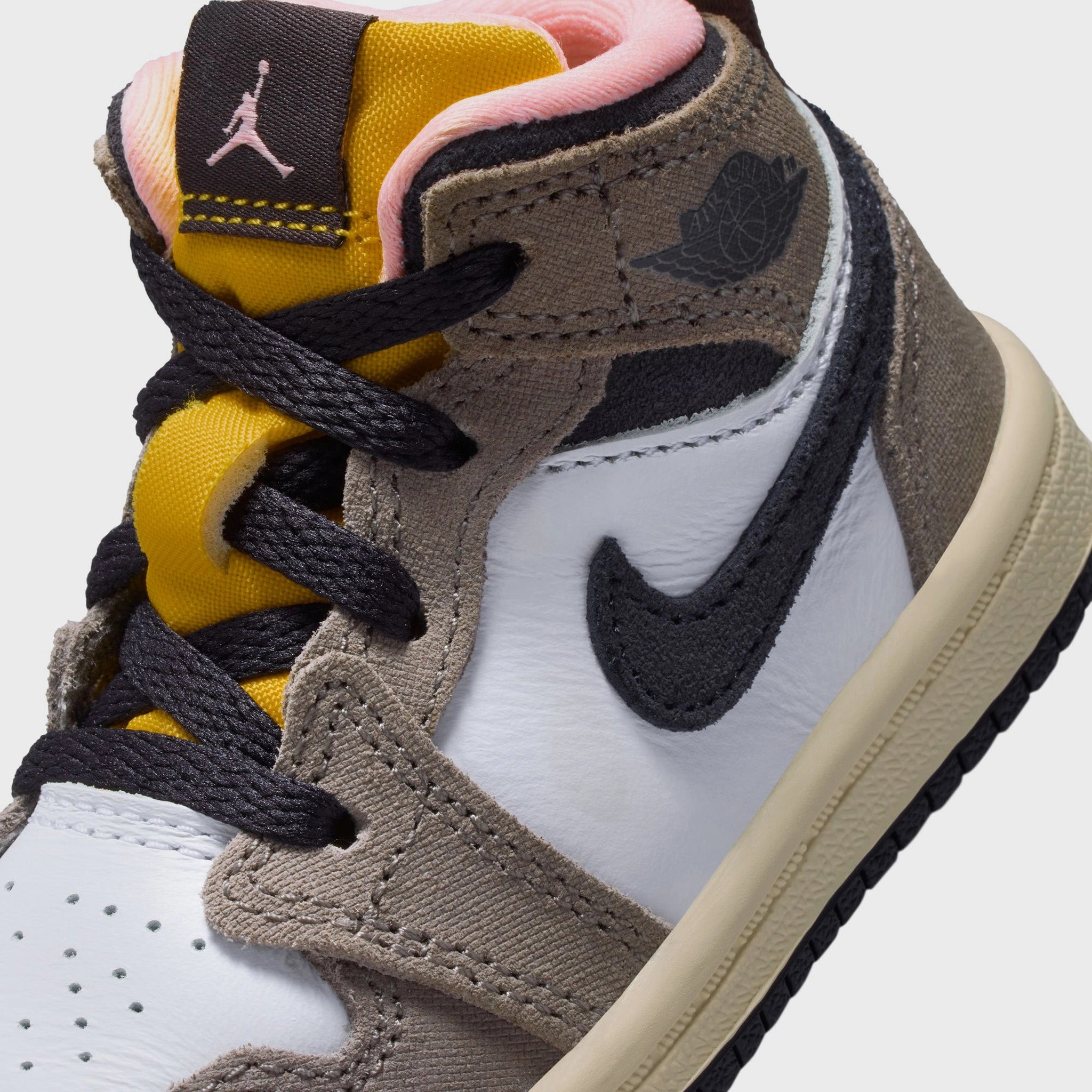 Jordan 1 Mid SE TD White / Oil Grey - Cave Stone Sneakers Mid Top