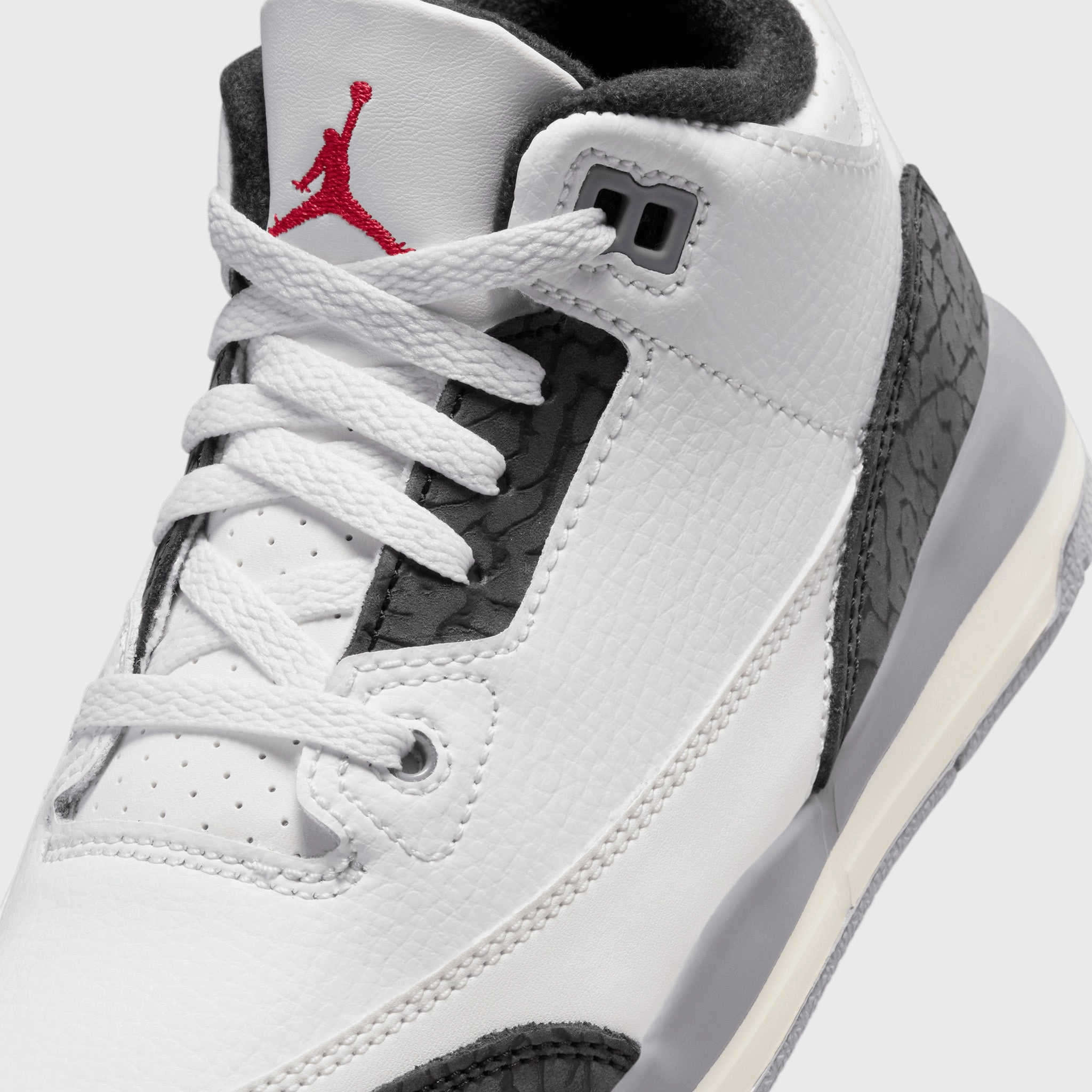Dual Density Midsole Quick Step Control Jordan 3 Retro PS Summit White / Fire Red - Cement Grey