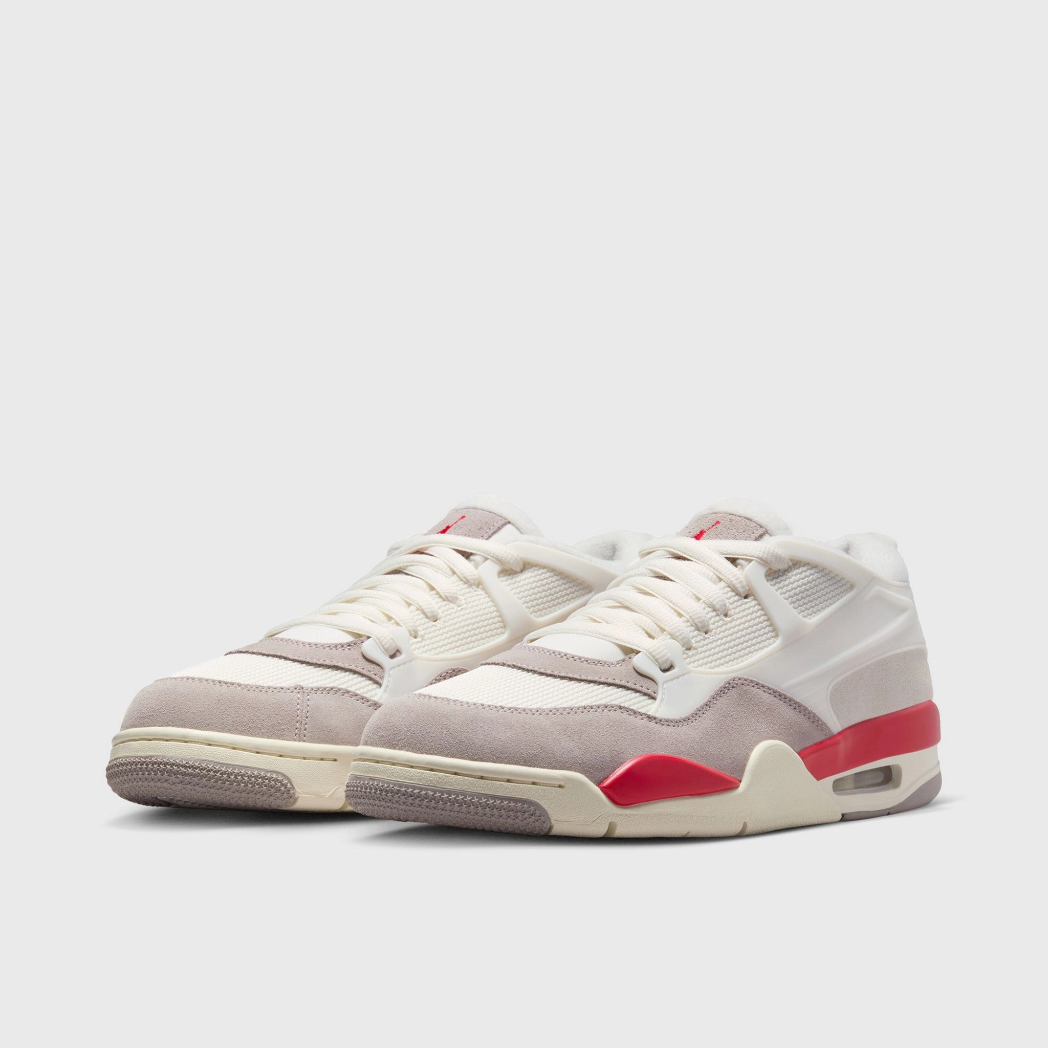 Aerodynamic Frame Jordan 4 RM Sail / Fire Red - College Grey - Coconut Milk