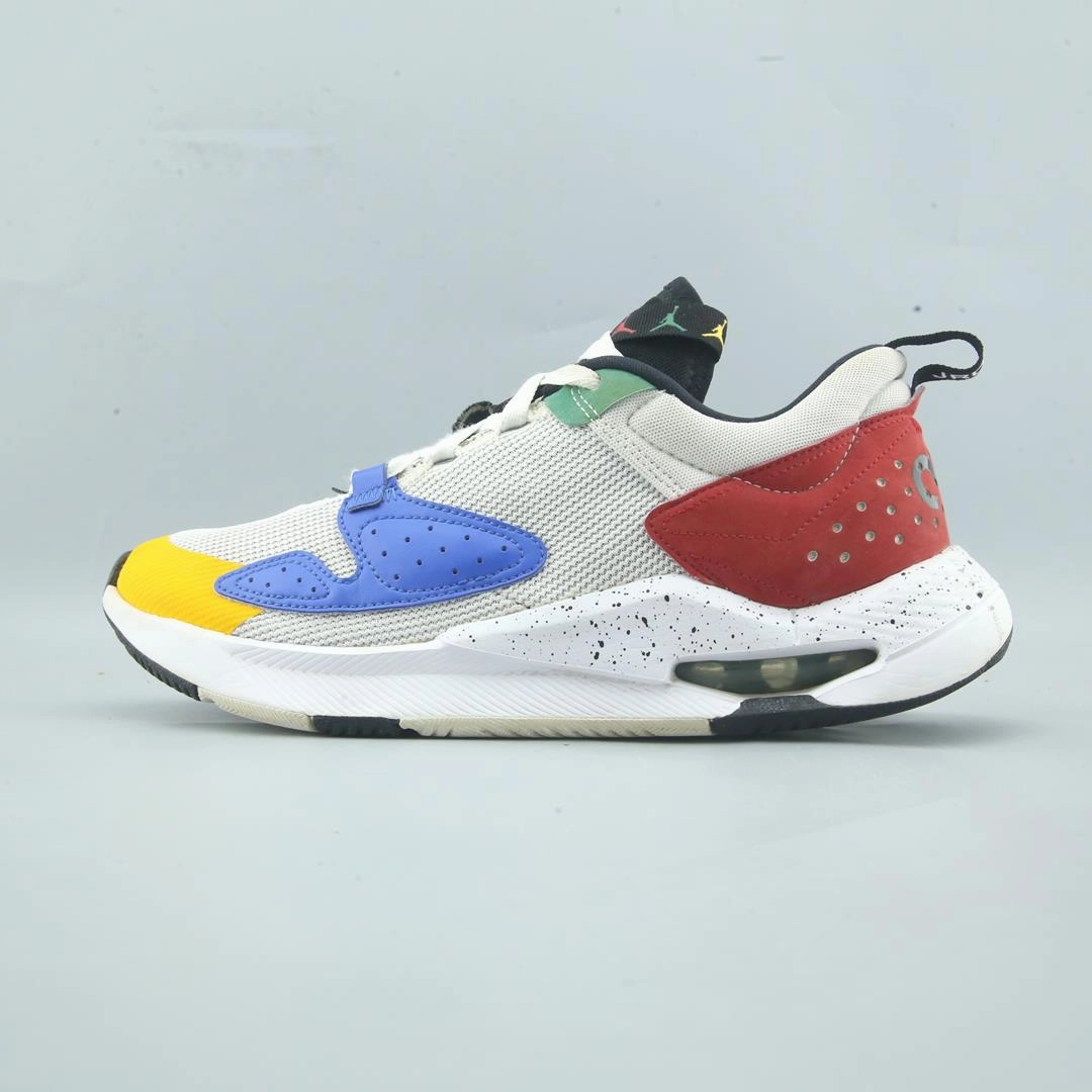 JORDAN AIR CADENCE Flexible Torsion System