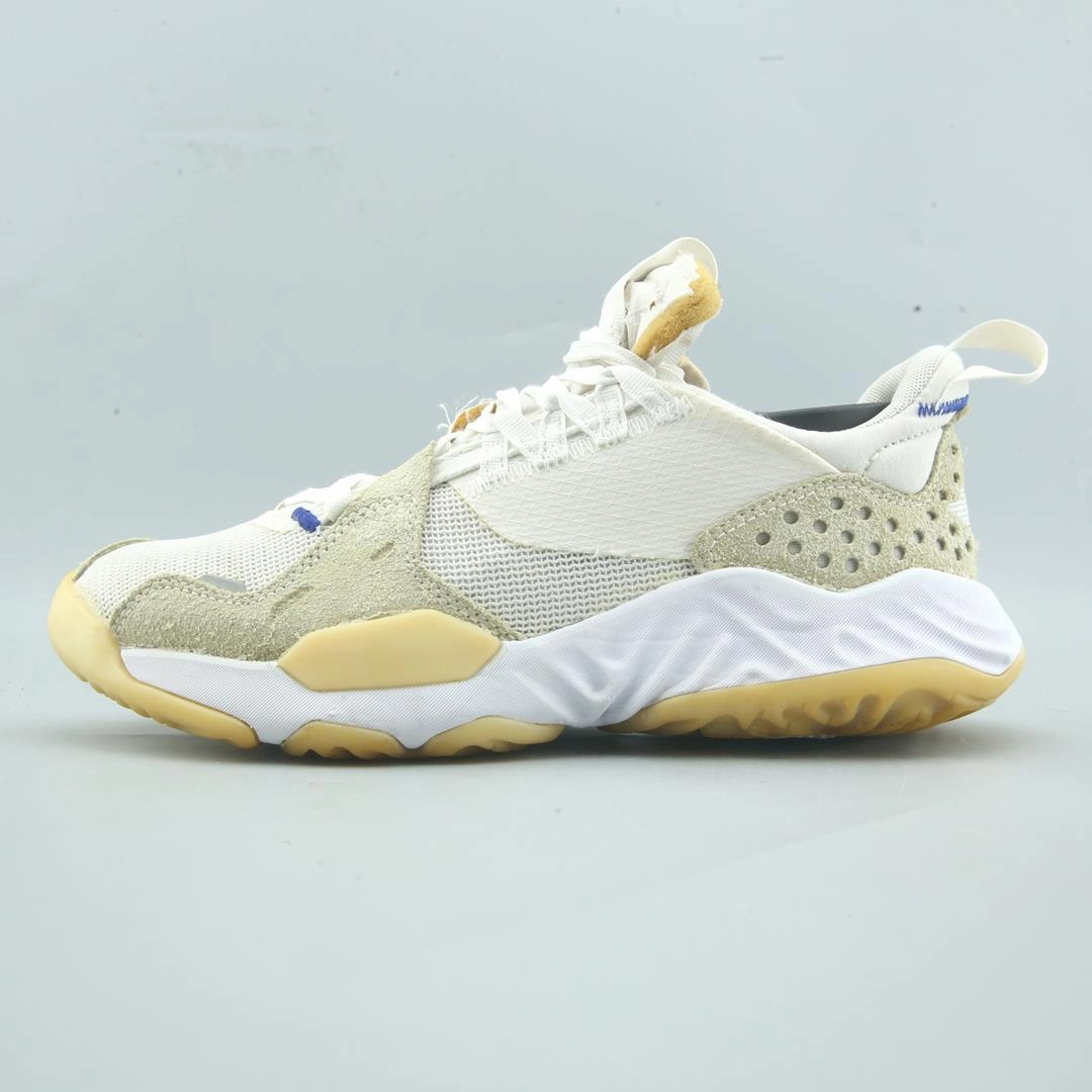 JORDAN DELTA Anti Odor Lining Interlocking Outsole Nodes