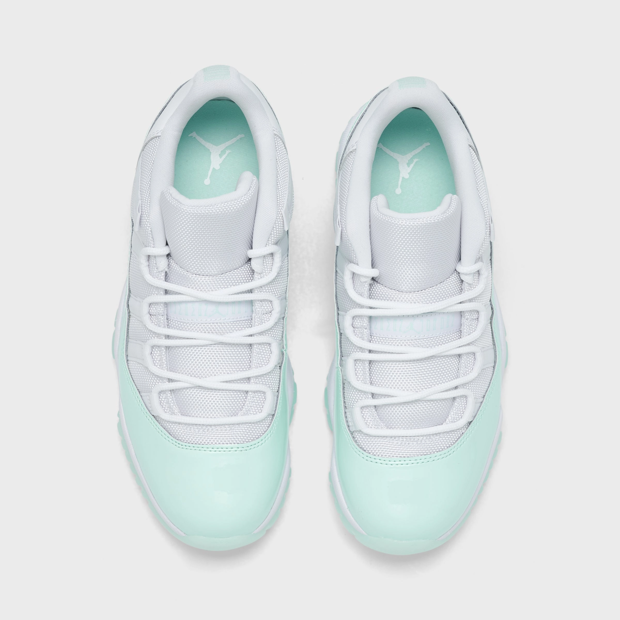 Power Boost Jordan Women's 11 Retro Low White / Igloo