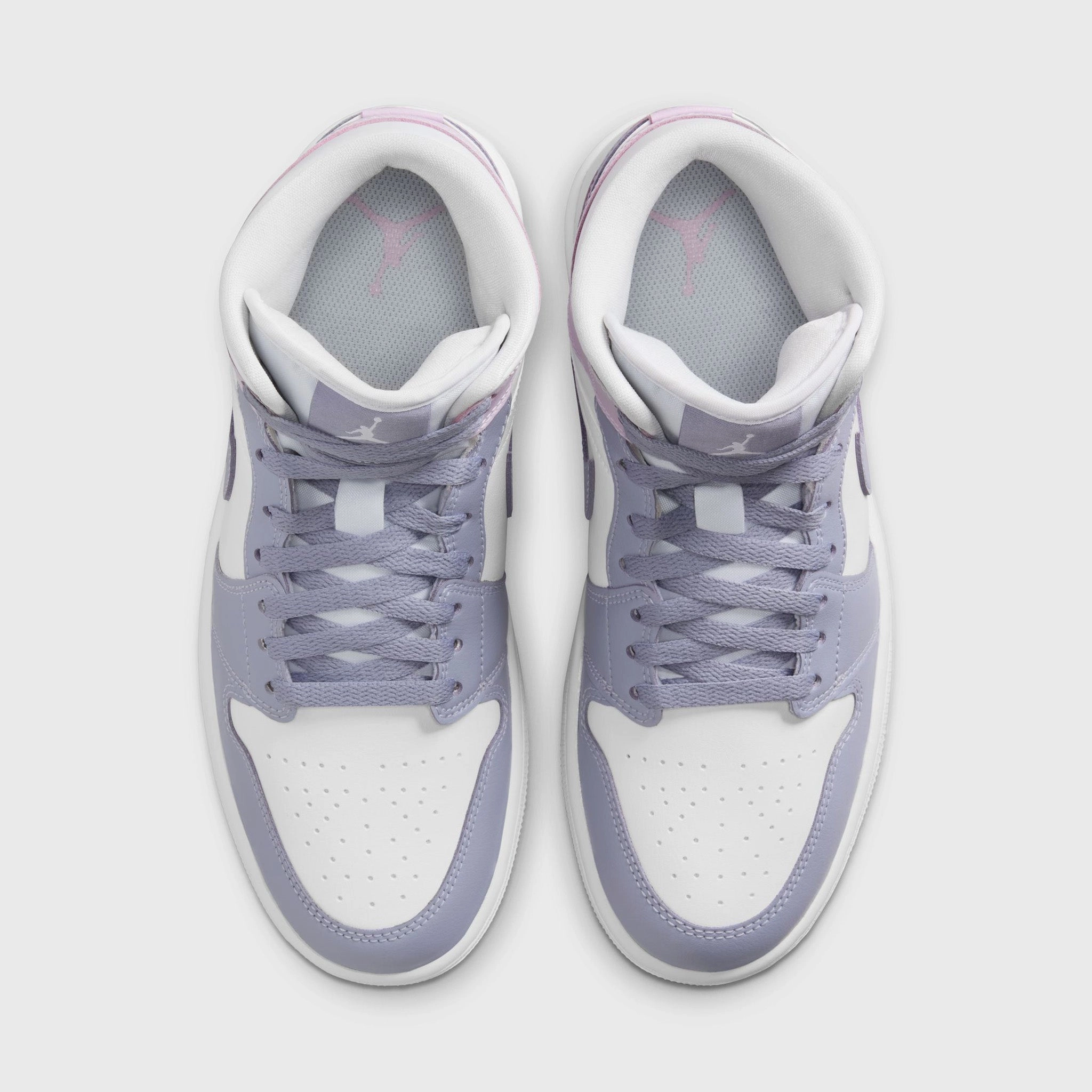 Jordan Women's 1 Mid Indigo Haze / Doll-White Comfortable Movement