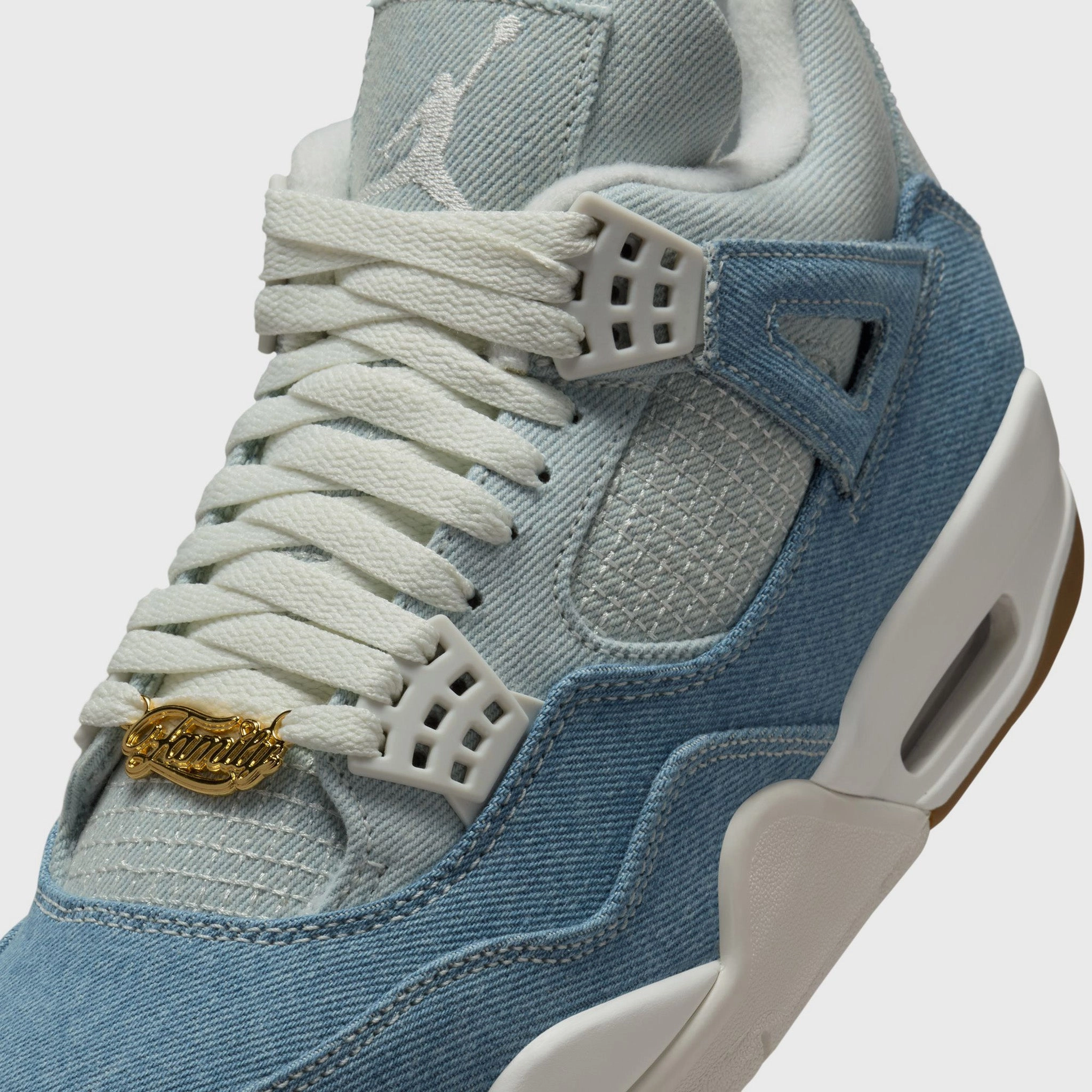 Ankle Lock Technology Multi Layer Midsole Stack Jordan Women's 4 Retro Sail / Gum Light Brown - Worn Denim