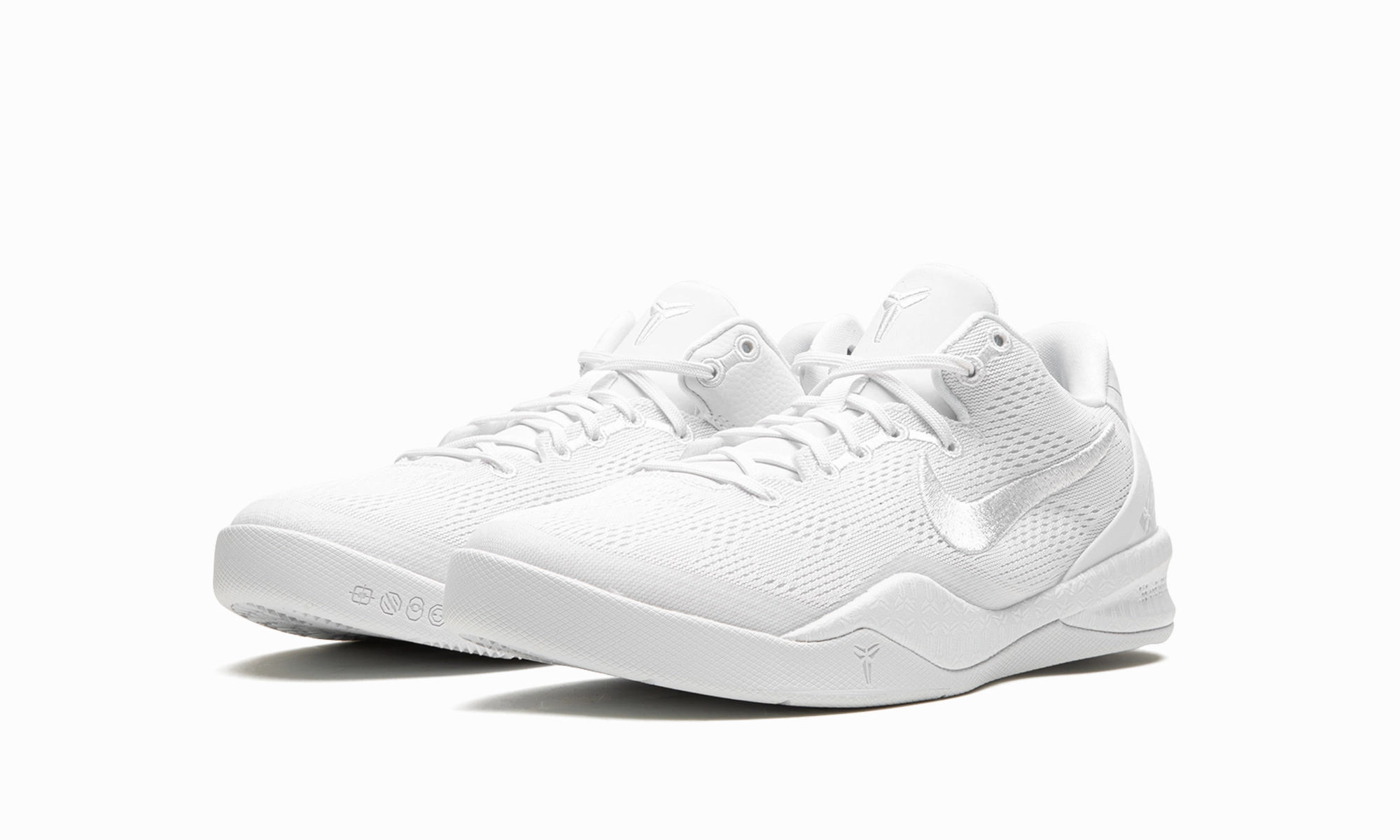 Kobe 8 Protro GS "Triple White" Reactive Traction Pattern