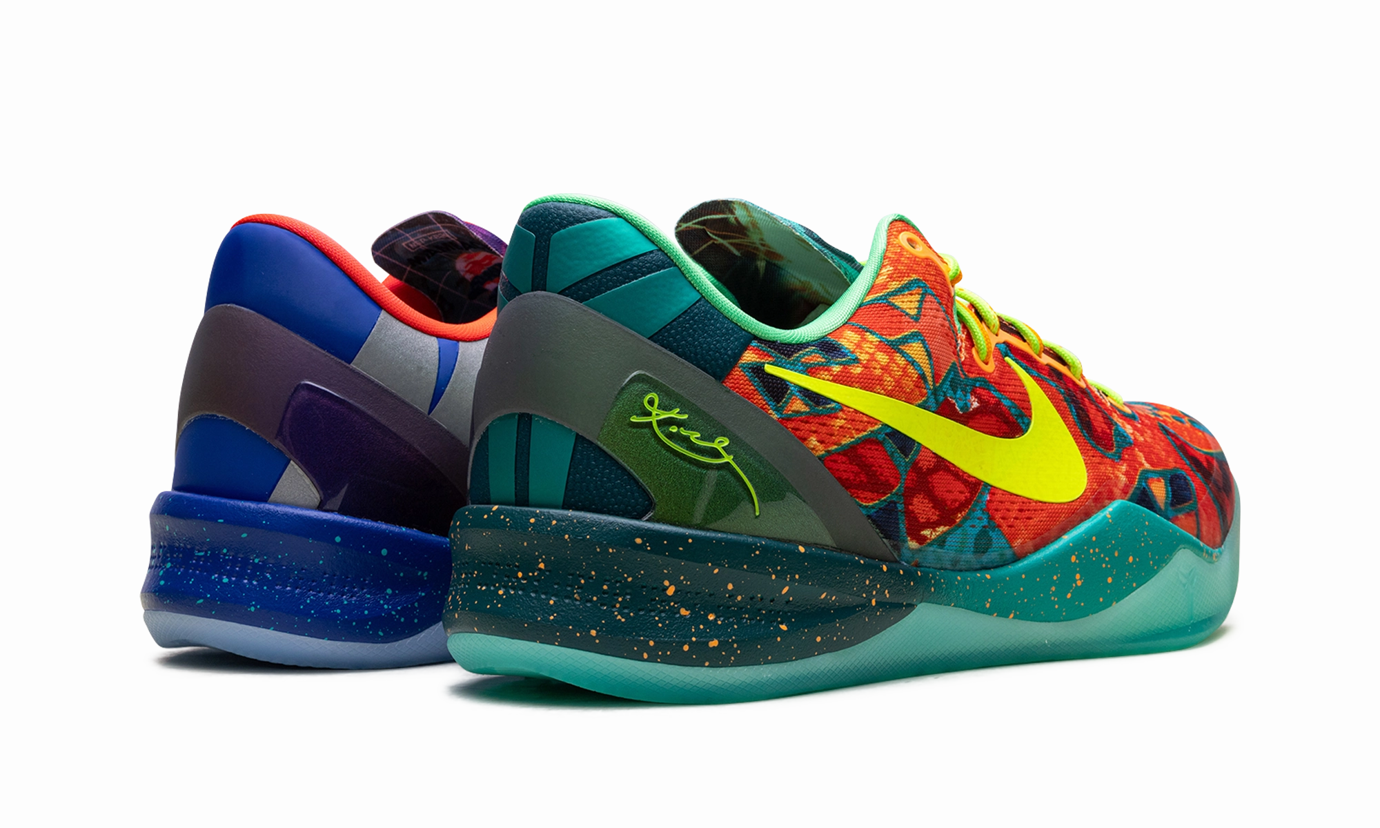 Sporty Look Ultimate flexibility Kobe 8 Protro "What The"