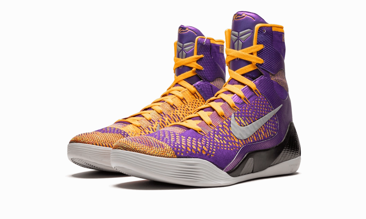 Kobe 9 Elite "Team" Non Slip Pattern Perimeter Stability Base
